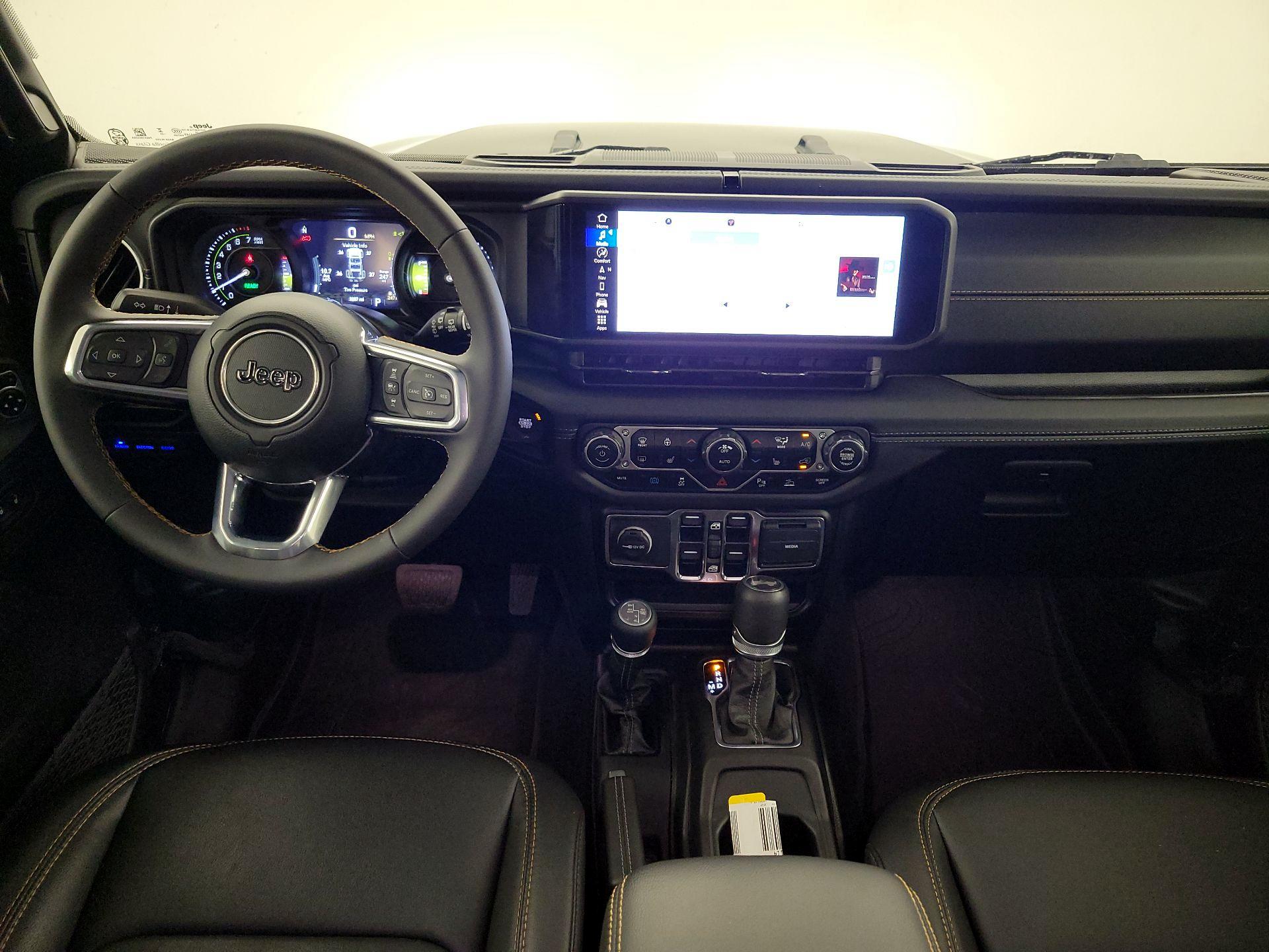 Thumbnail: 2024 Jeep Wrangler - 9