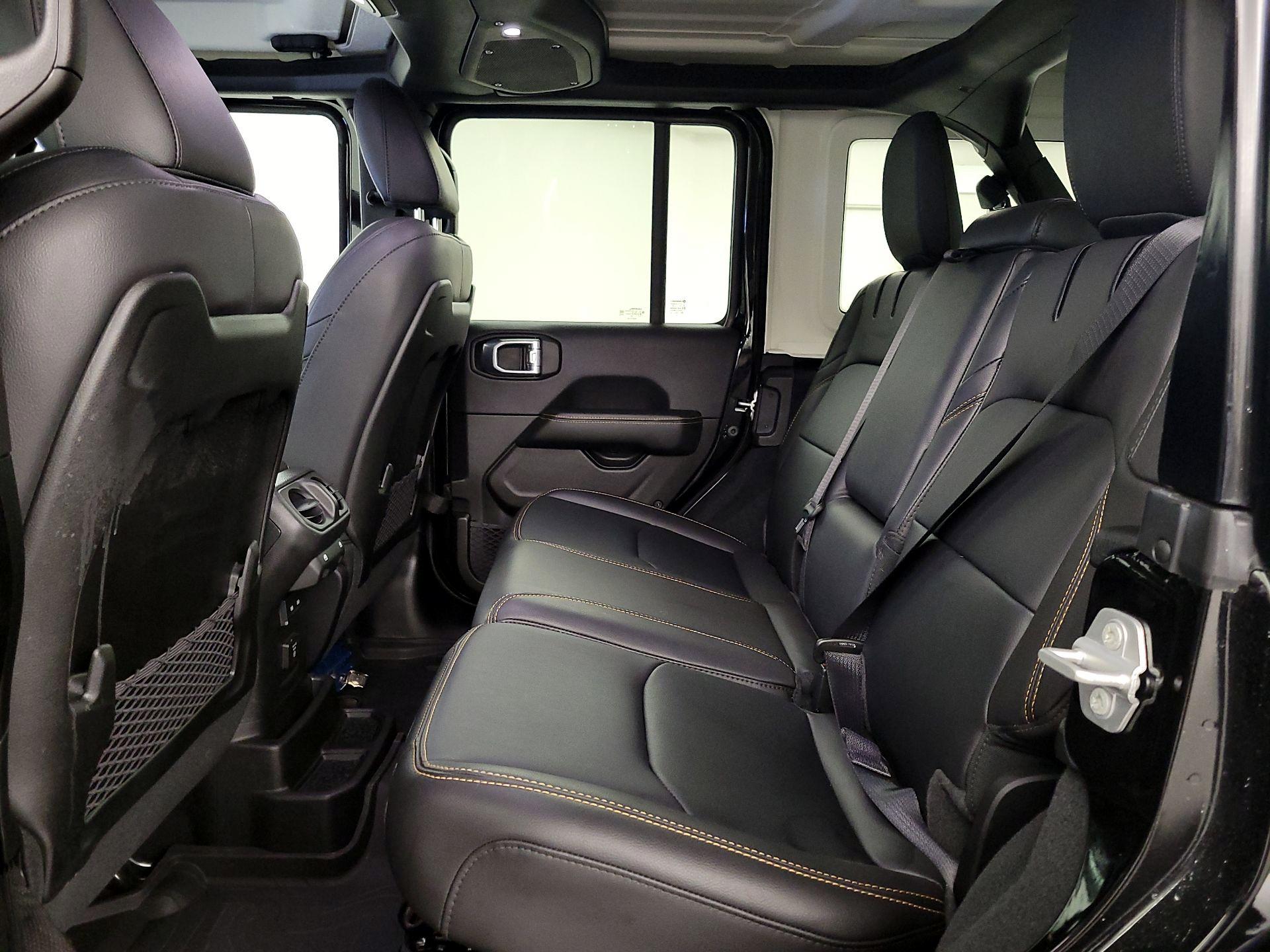 Thumbnail: 2024 Jeep Wrangler - 20