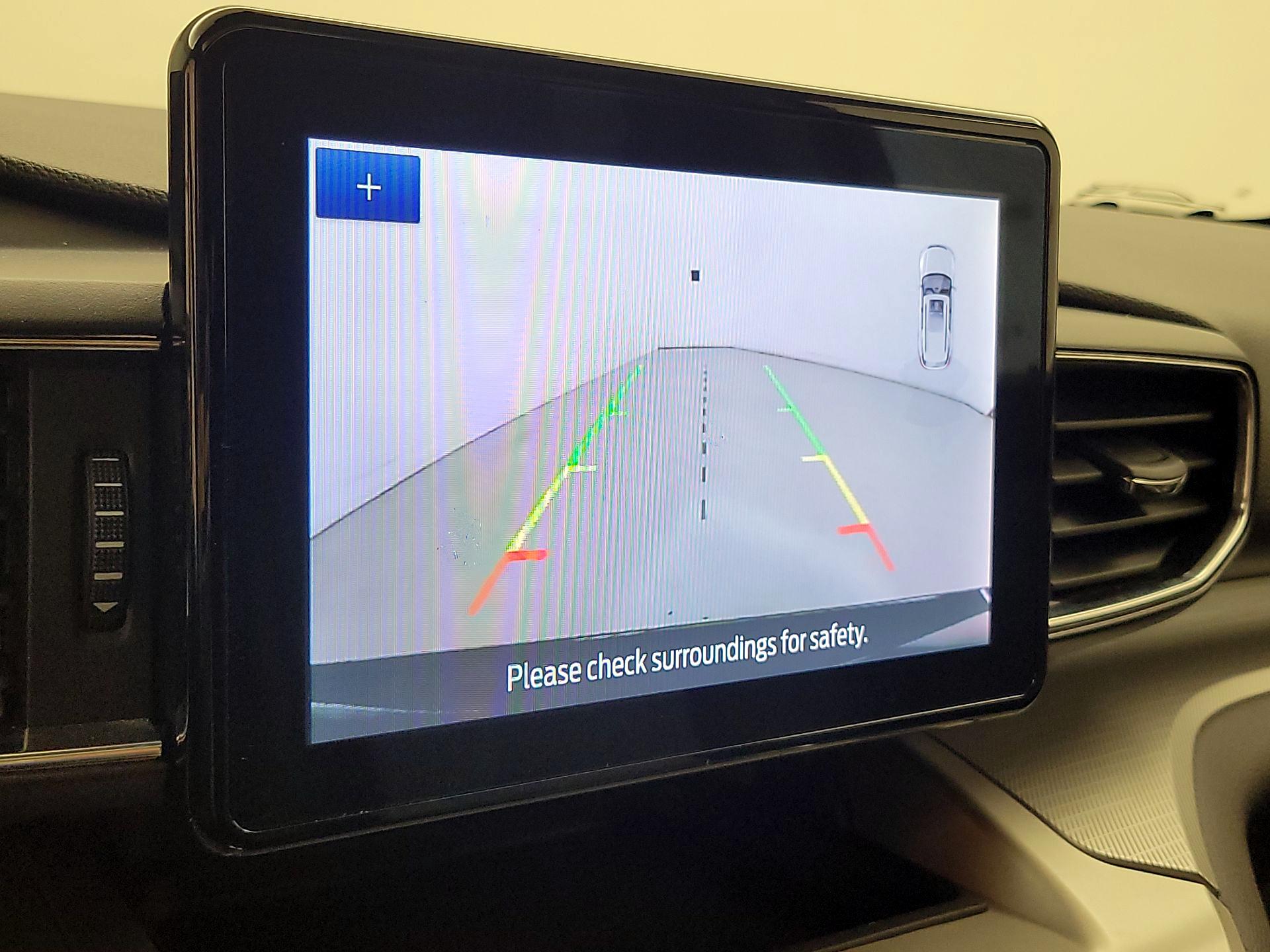 Thumbnail: 2022 Ford Explorer - 15