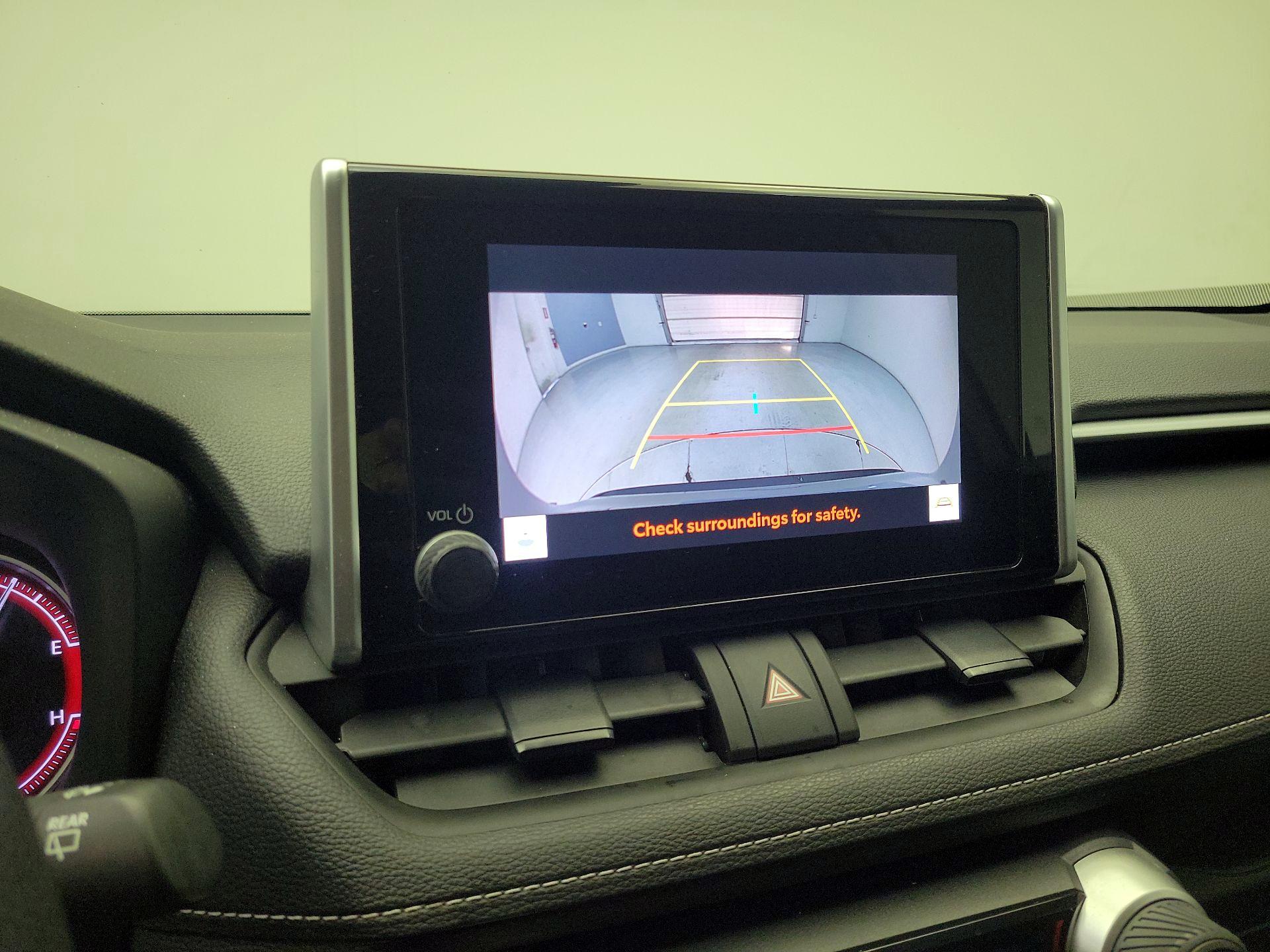 Thumbnail: 2023 Toyota RAV4 - 14