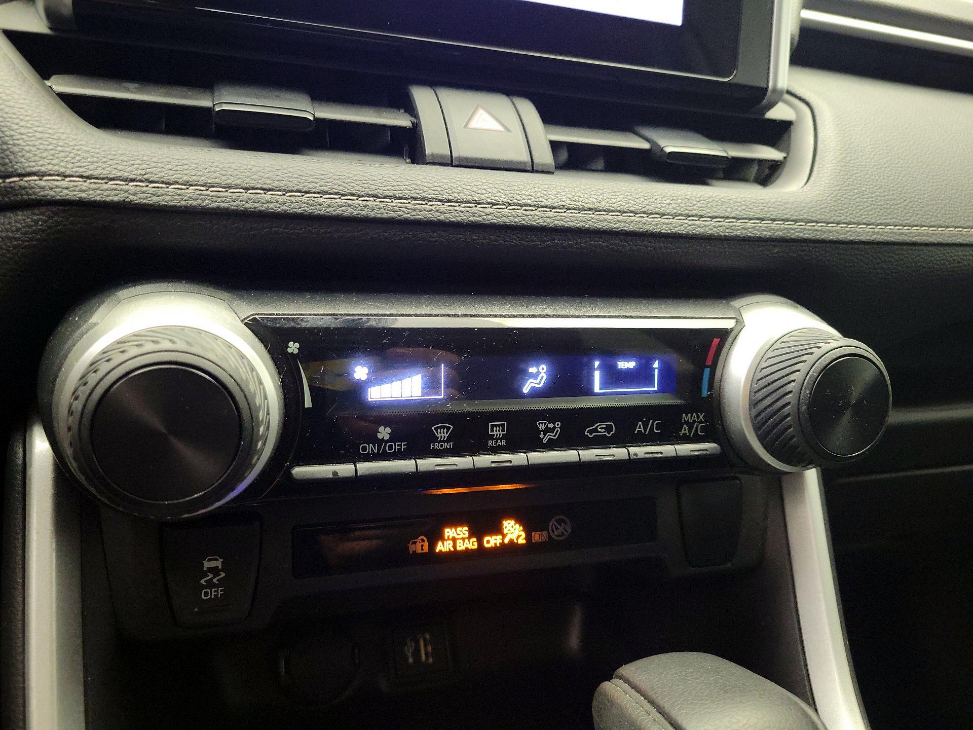 Thumbnail: 2023 Toyota RAV4 - 16