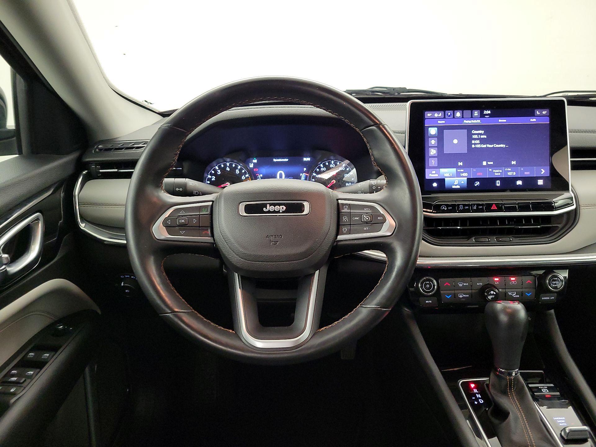 Thumbnail: 2022 Jeep Compass - 10