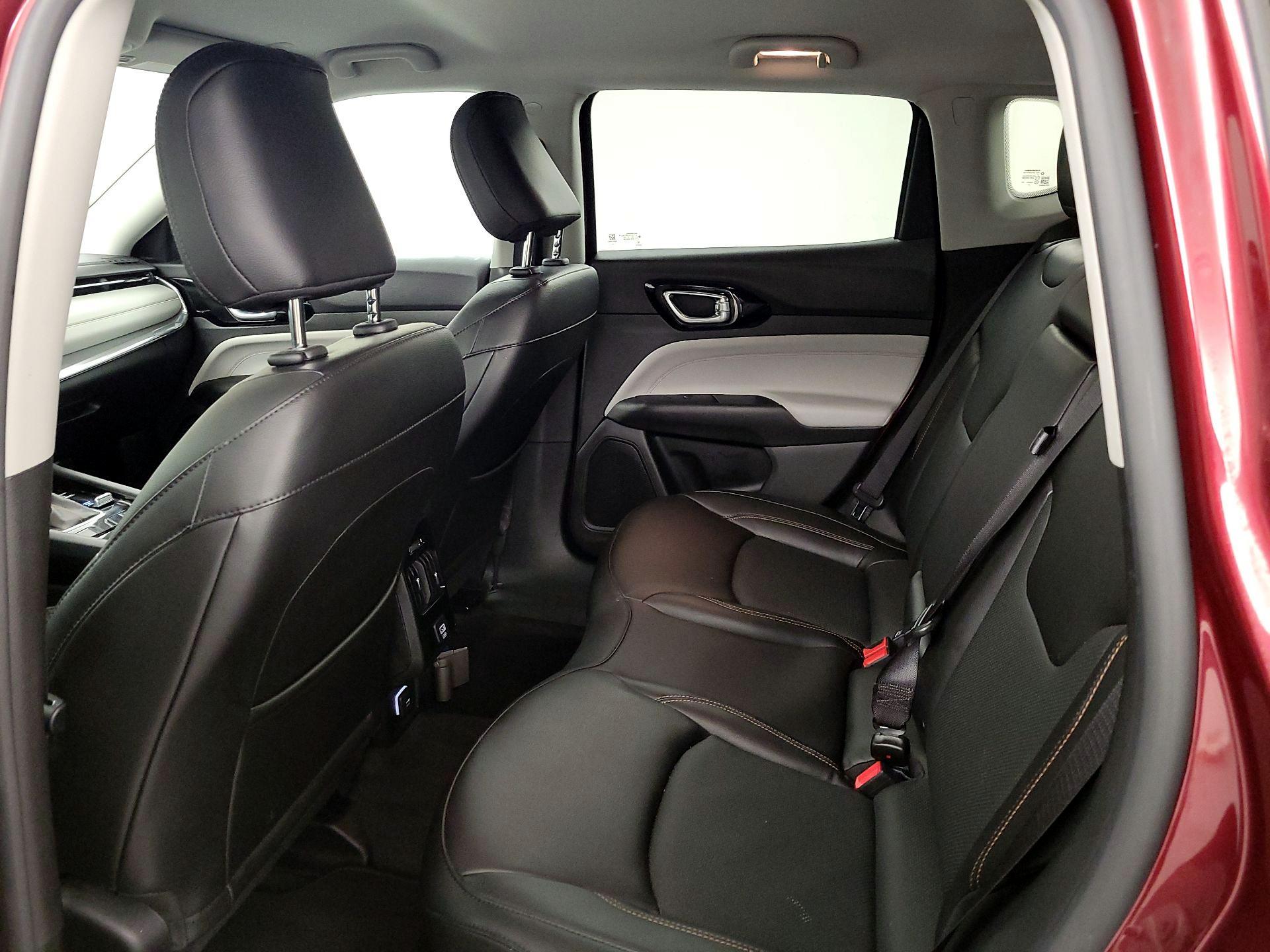 Thumbnail: 2022 Jeep Compass - 19