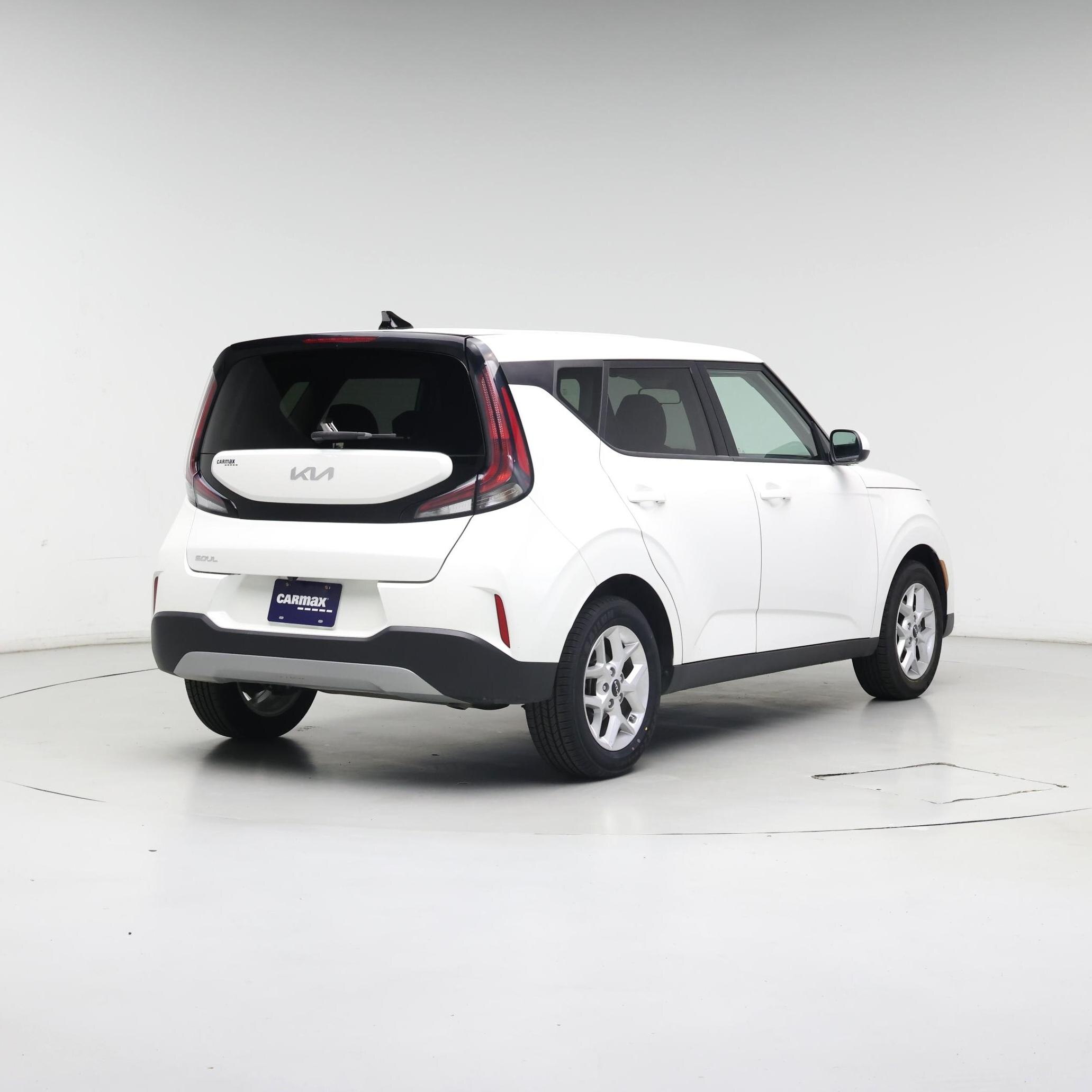 Thumbnail: 2023 Kia Soul - 8