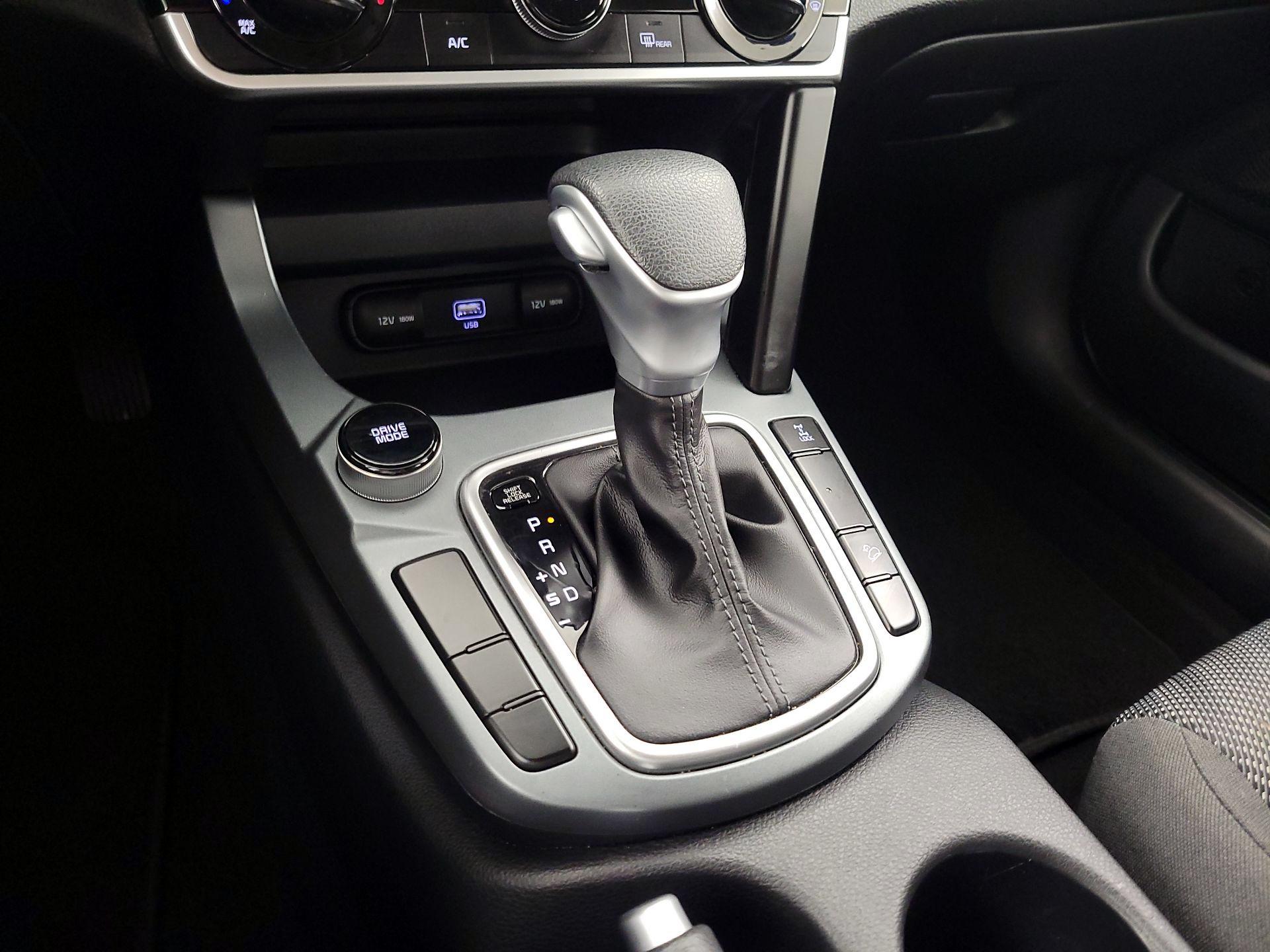 Thumbnail: 2021 Kia Seltos - 17