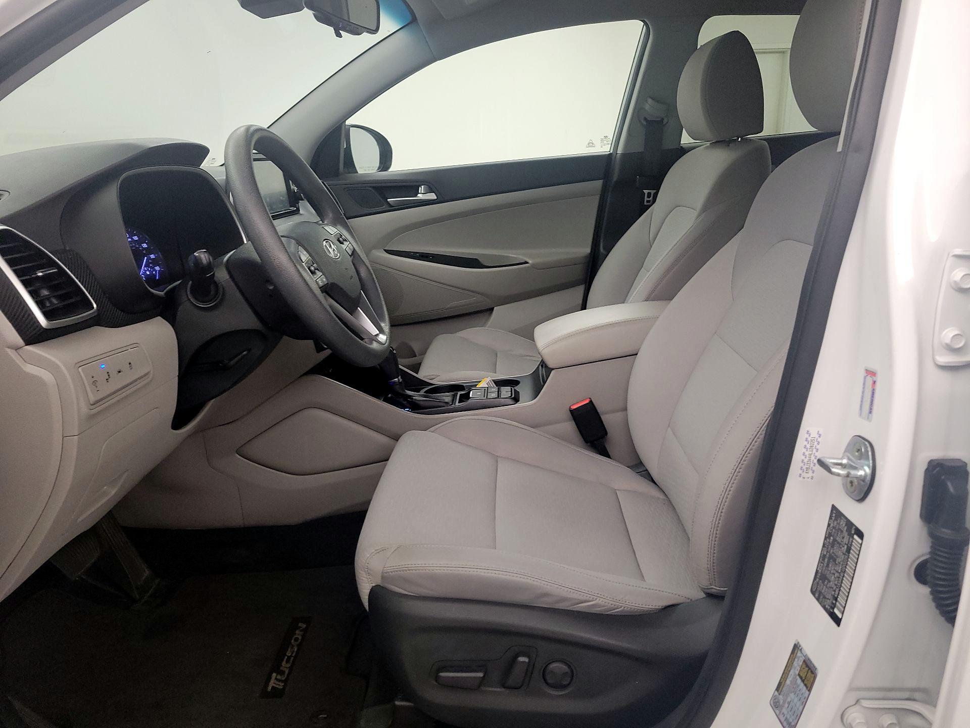 Thumbnail: 2020 Hyundai Tucson - 11