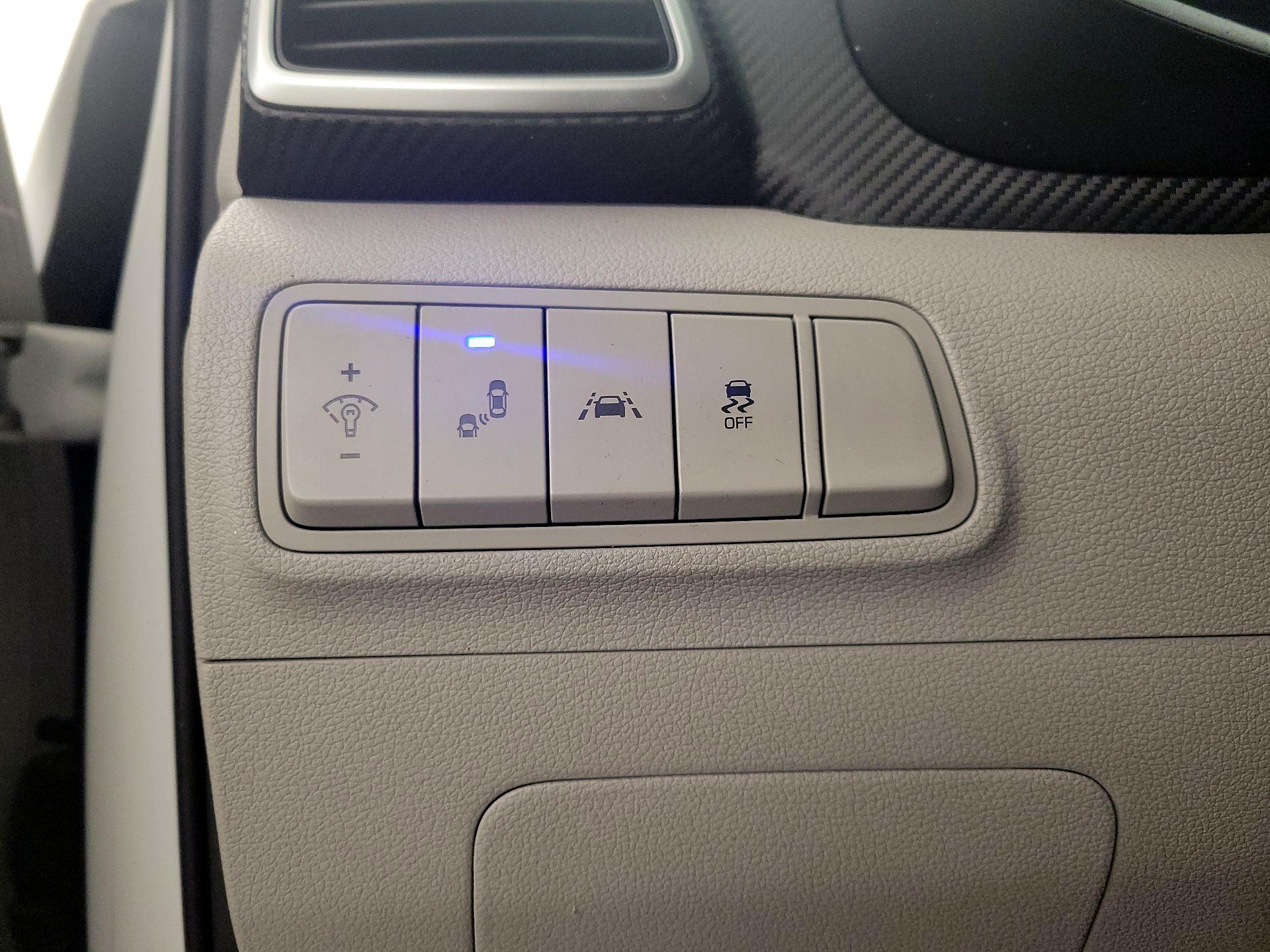 Thumbnail: 2020 Hyundai Tucson - 13