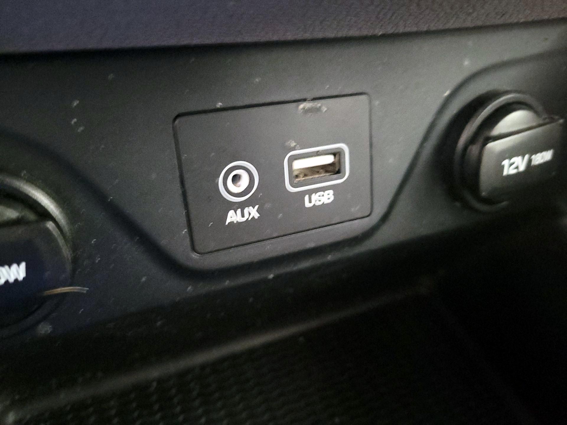 Thumbnail: 2020 Hyundai Tucson - 18