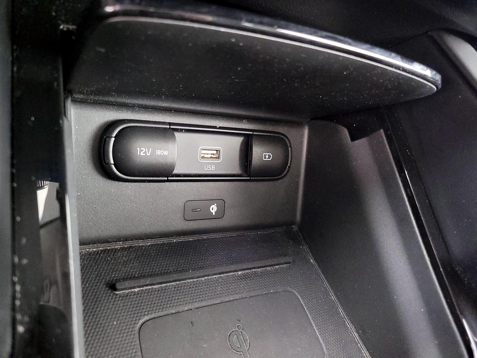 Thumbnail: 2022 Kia Telluride - 19