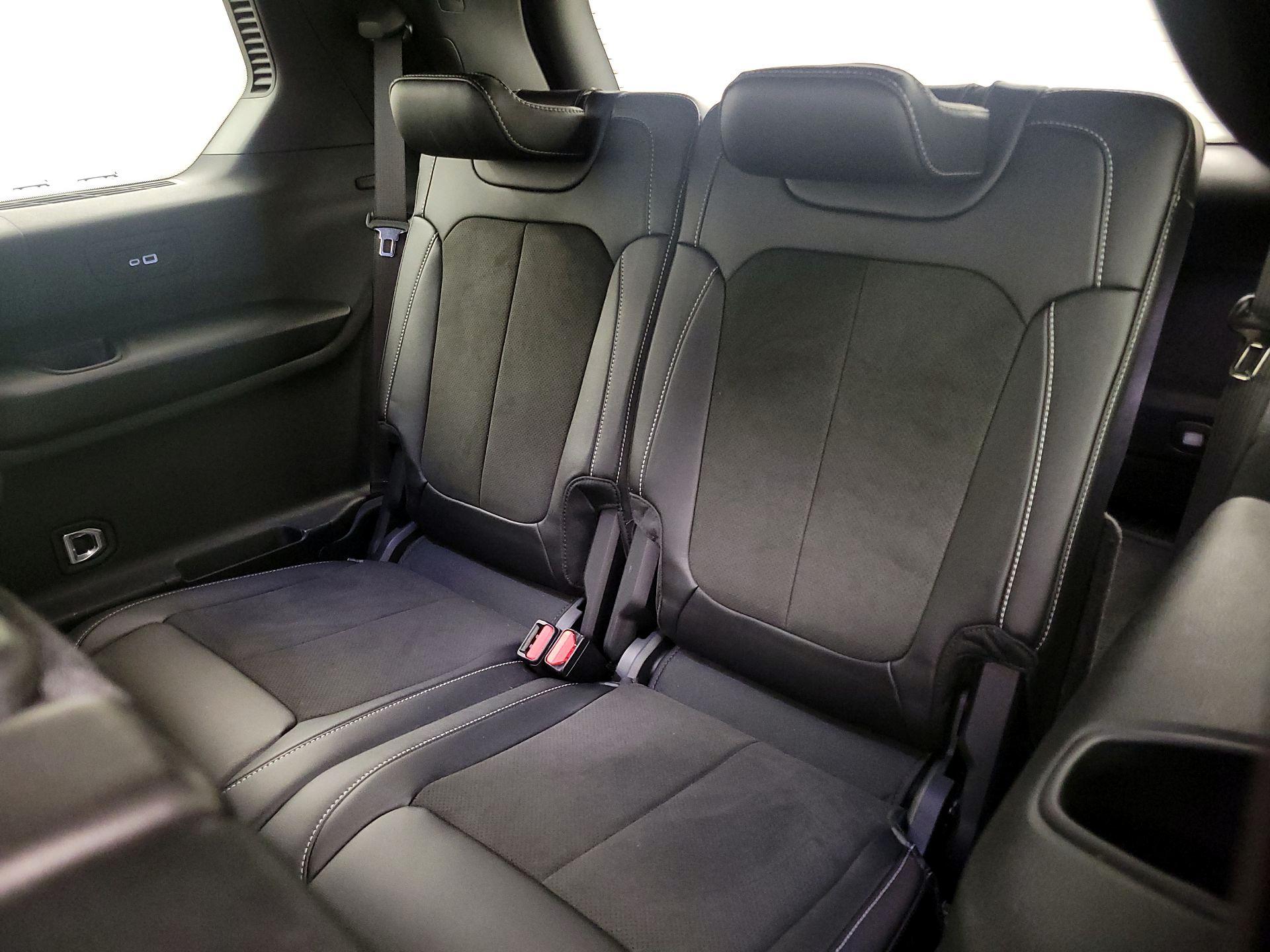 Thumbnail: 2023 Jeep Grand Cherokee L - 20