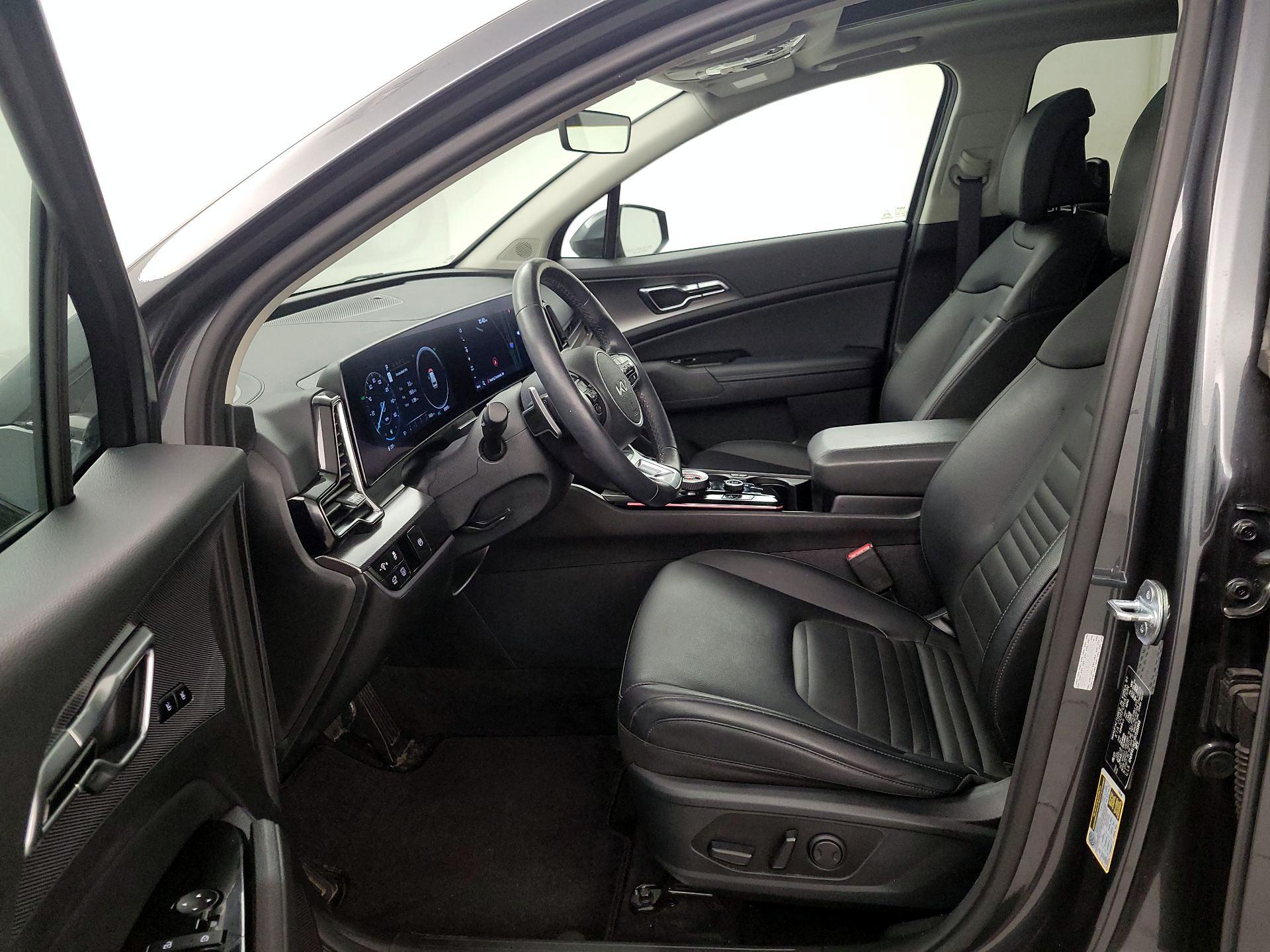 Thumbnail: 2023 Kia Sportage - 11