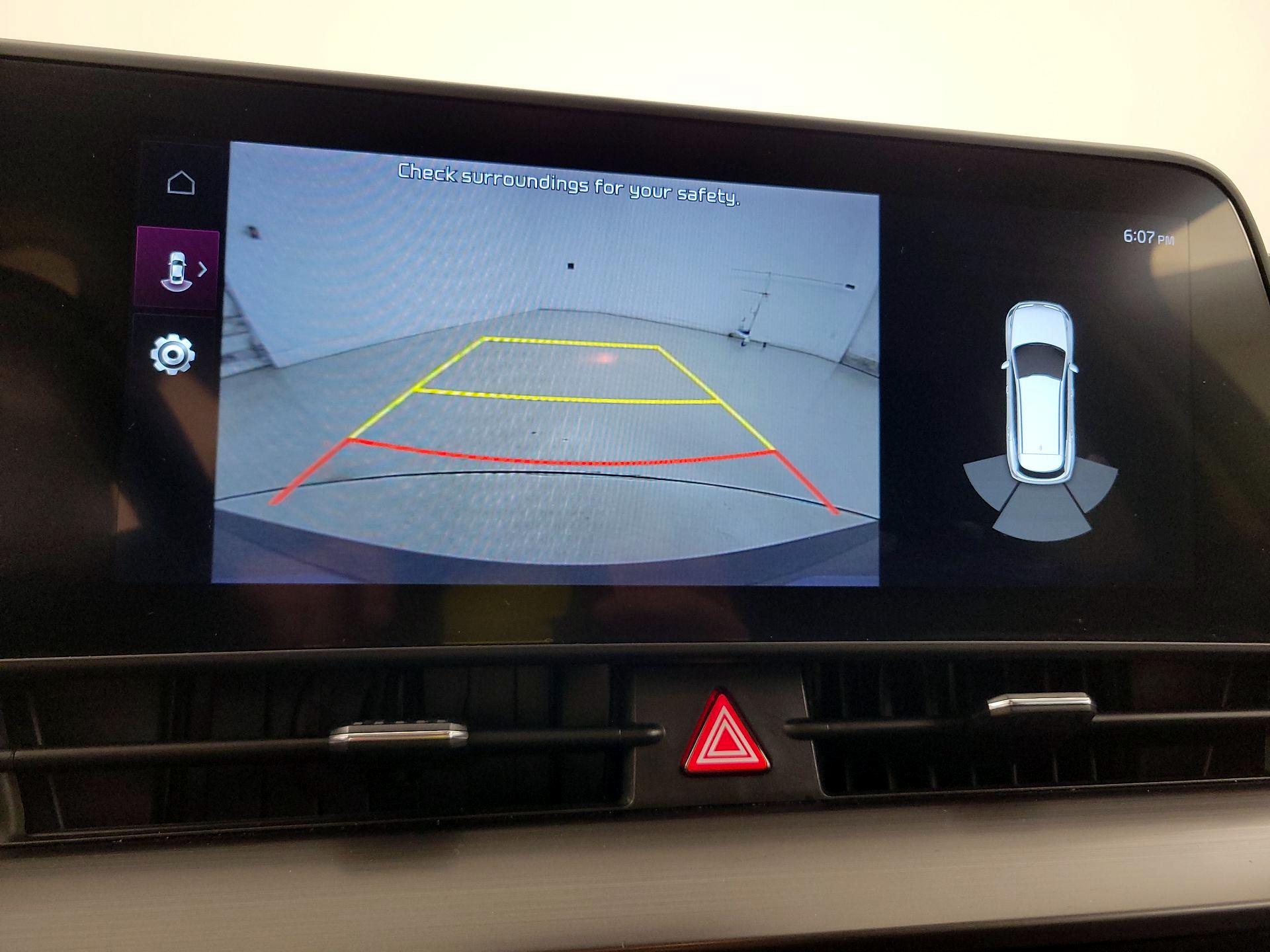 Thumbnail: 2023 Kia Sportage - 15