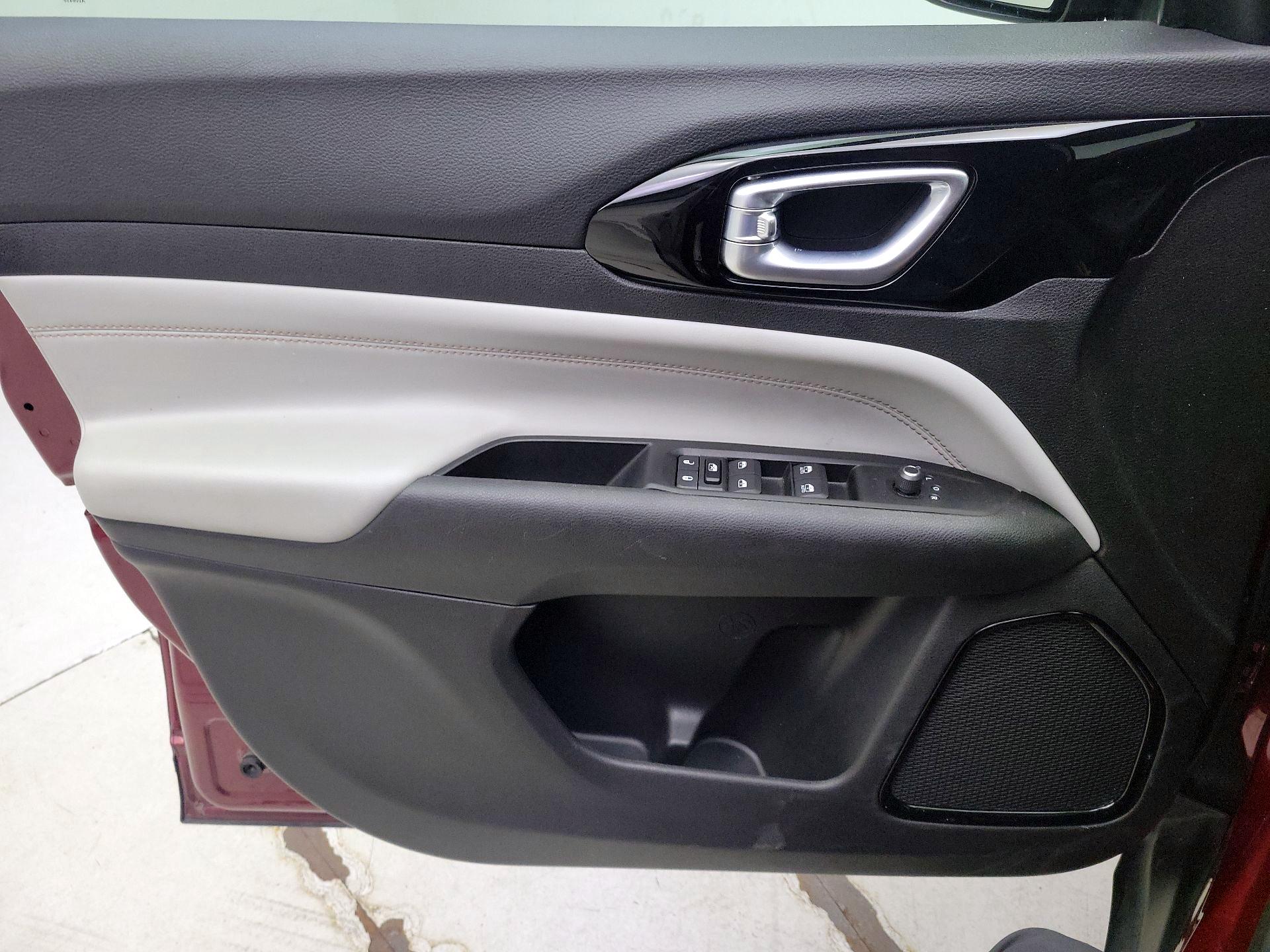 Thumbnail: 2022 Jeep Compass - 12