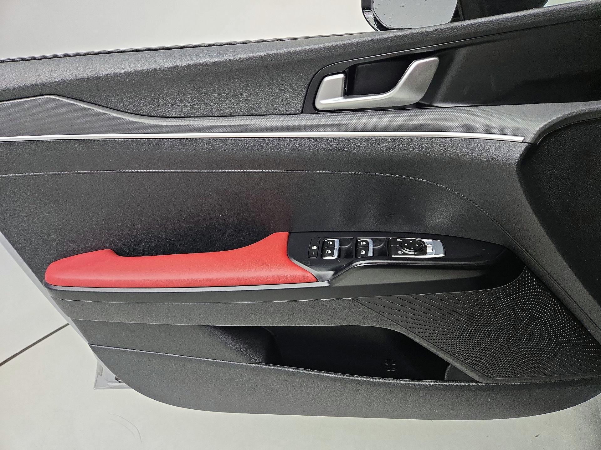 Thumbnail: 2023 Kia K5 - 12