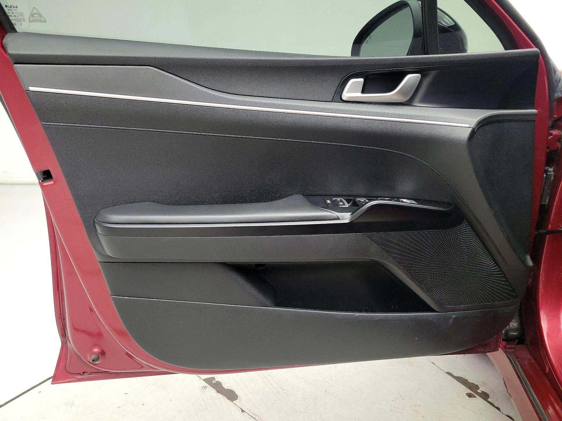 Thumbnail: 2022 Kia K5 - 12