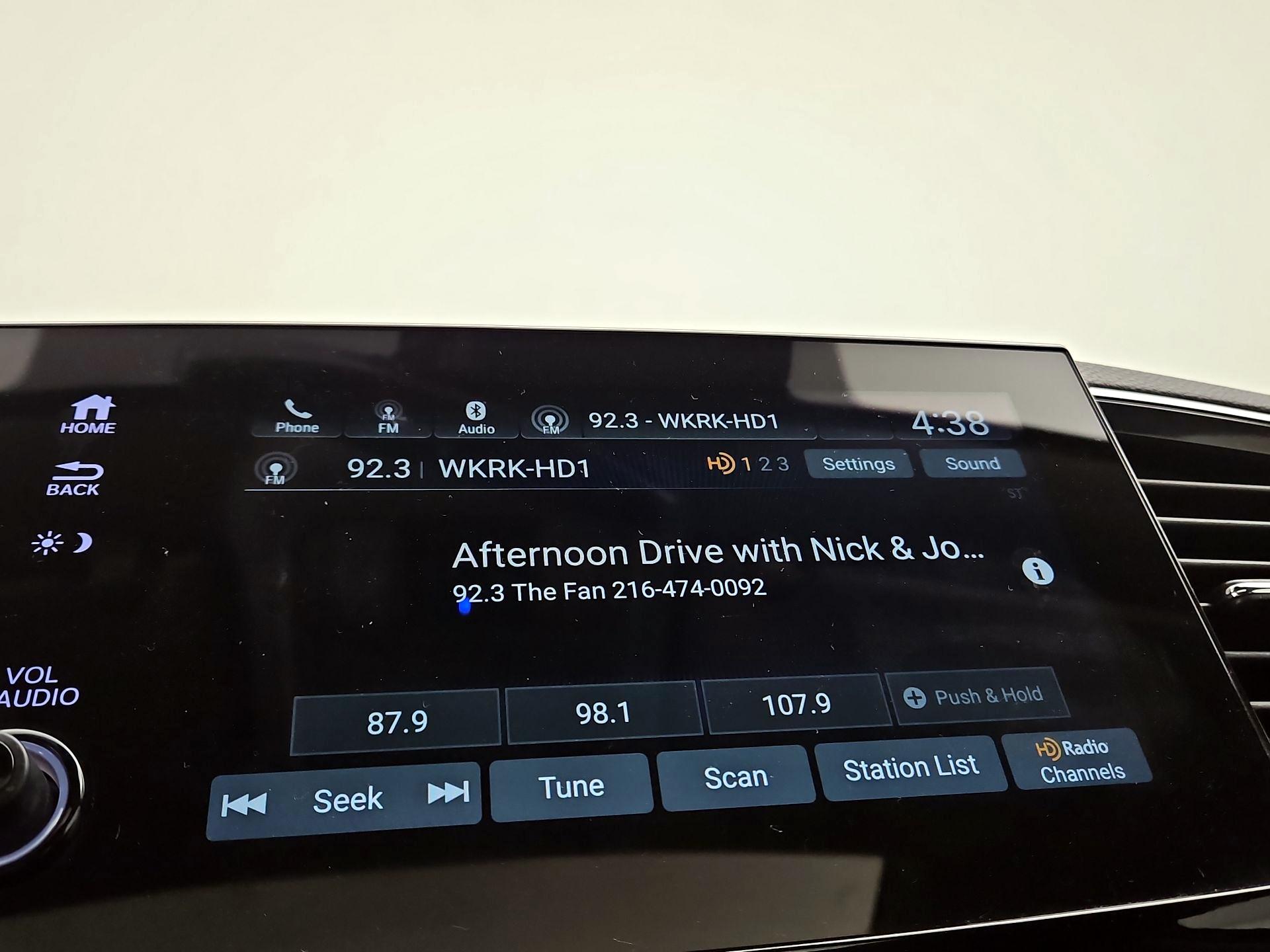 Thumbnail: 2022 Honda Pilot - 15