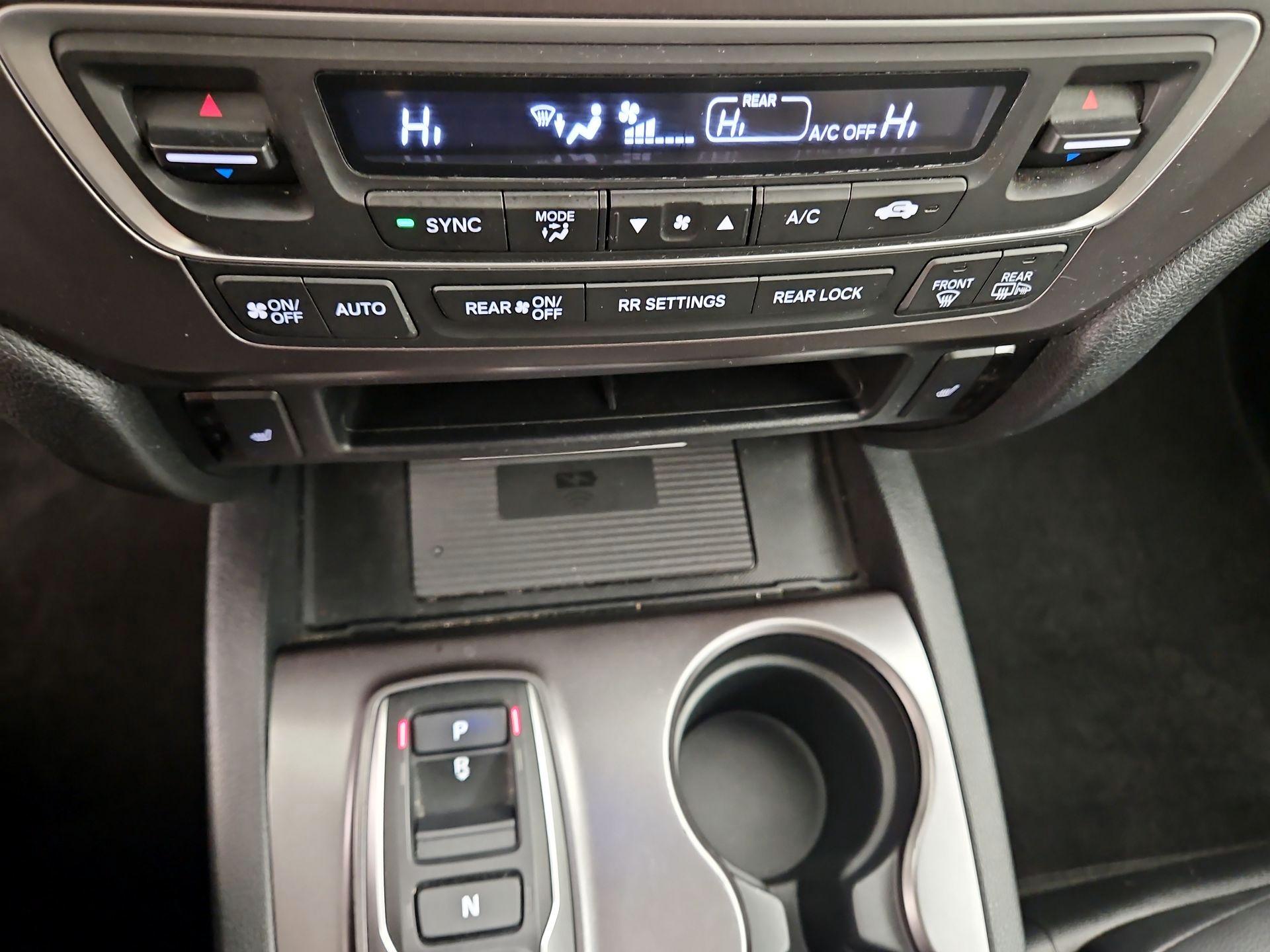 Thumbnail: 2022 Honda Pilot - 16