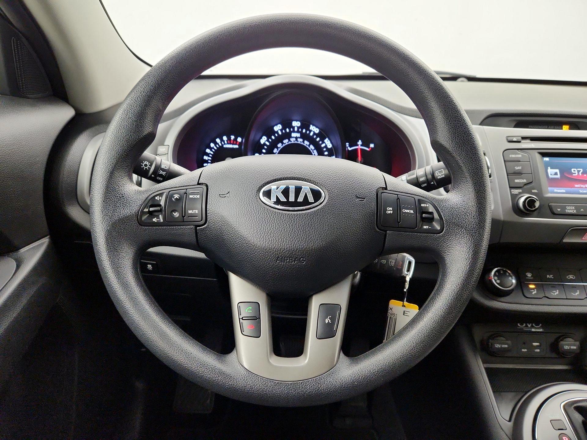 Thumbnail: 2015 Kia Sportage - 10
