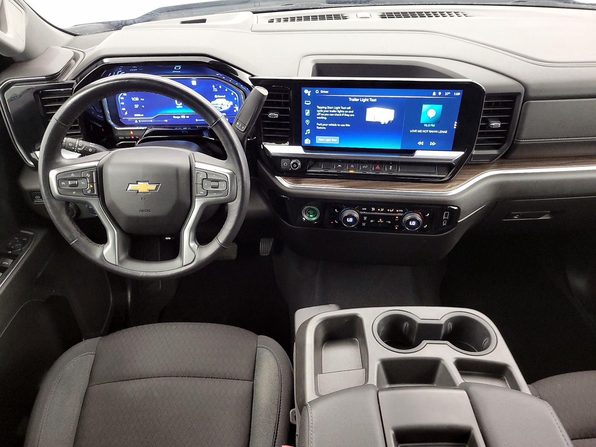 Thumbnail: 2022 Chevrolet Silverado 1500 - 9