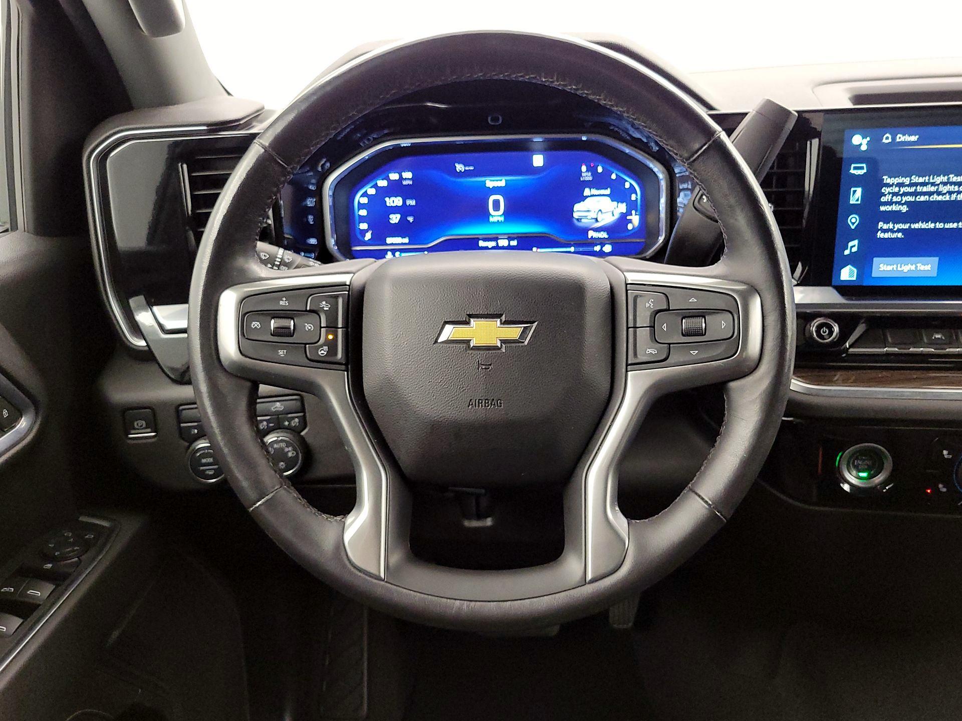 Thumbnail: 2022 Chevrolet Silverado 1500 - 10