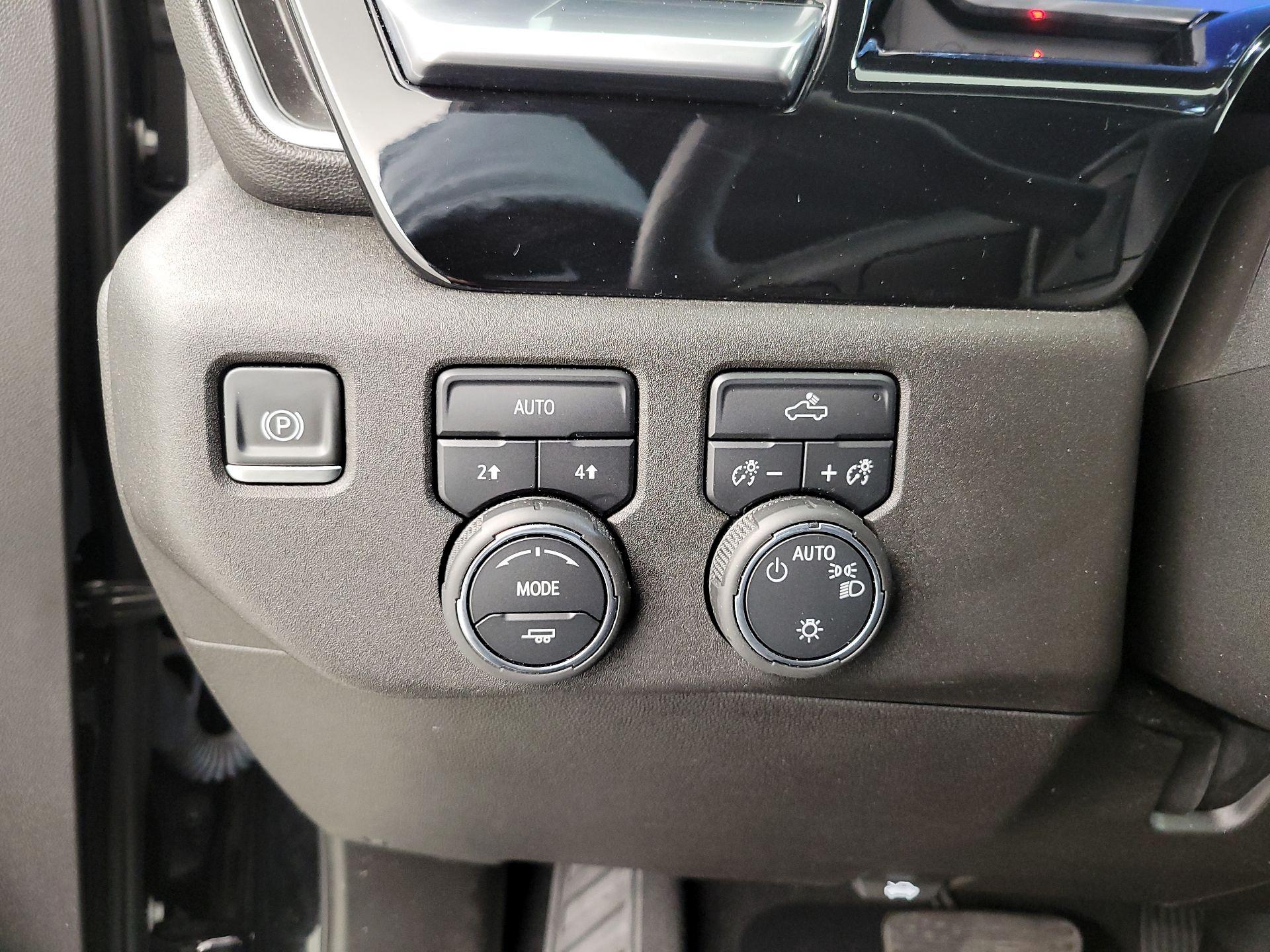 Thumbnail: 2022 Chevrolet Silverado 1500 - 13