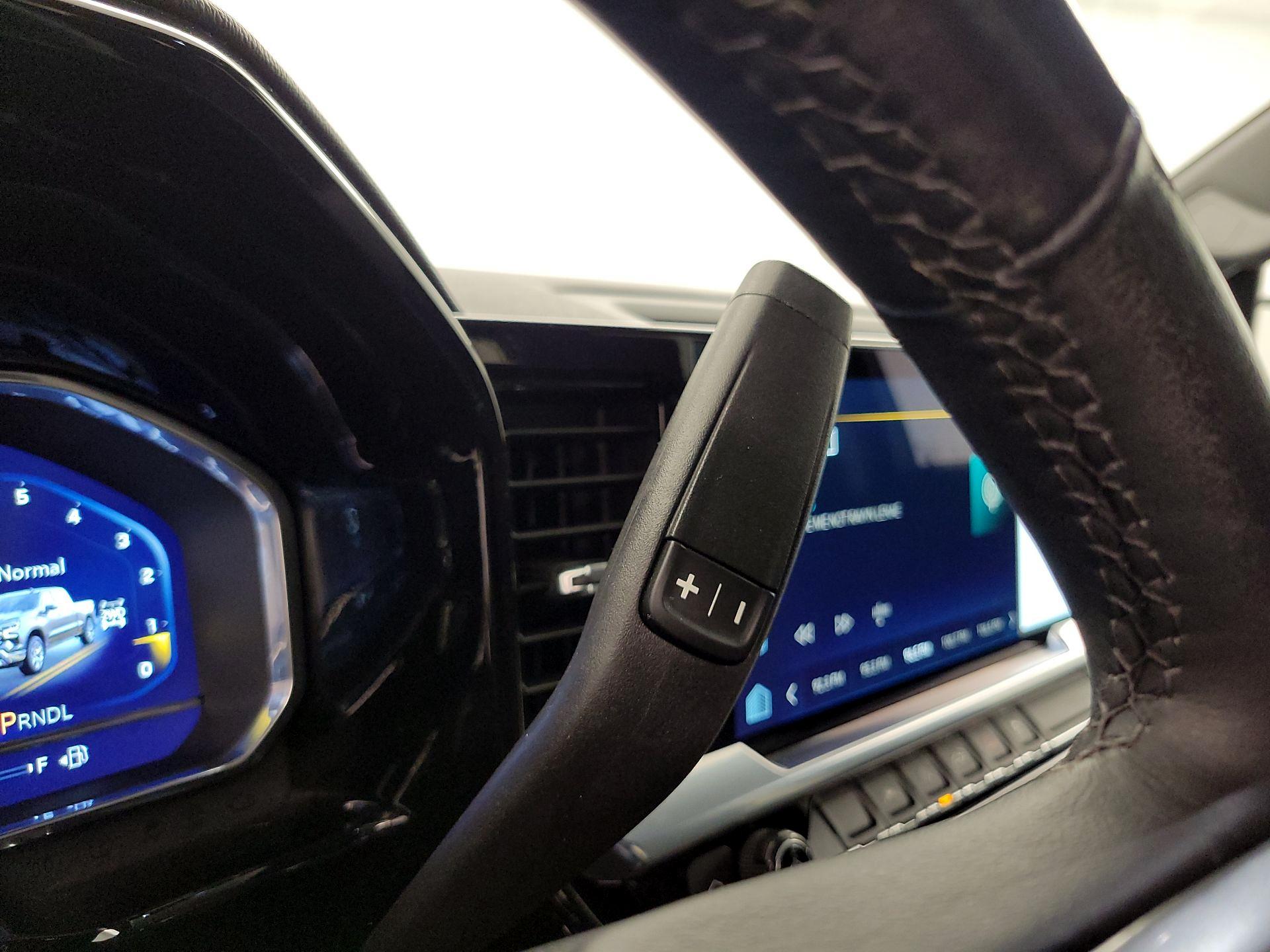 Thumbnail: 2022 Chevrolet Silverado 1500 - 17