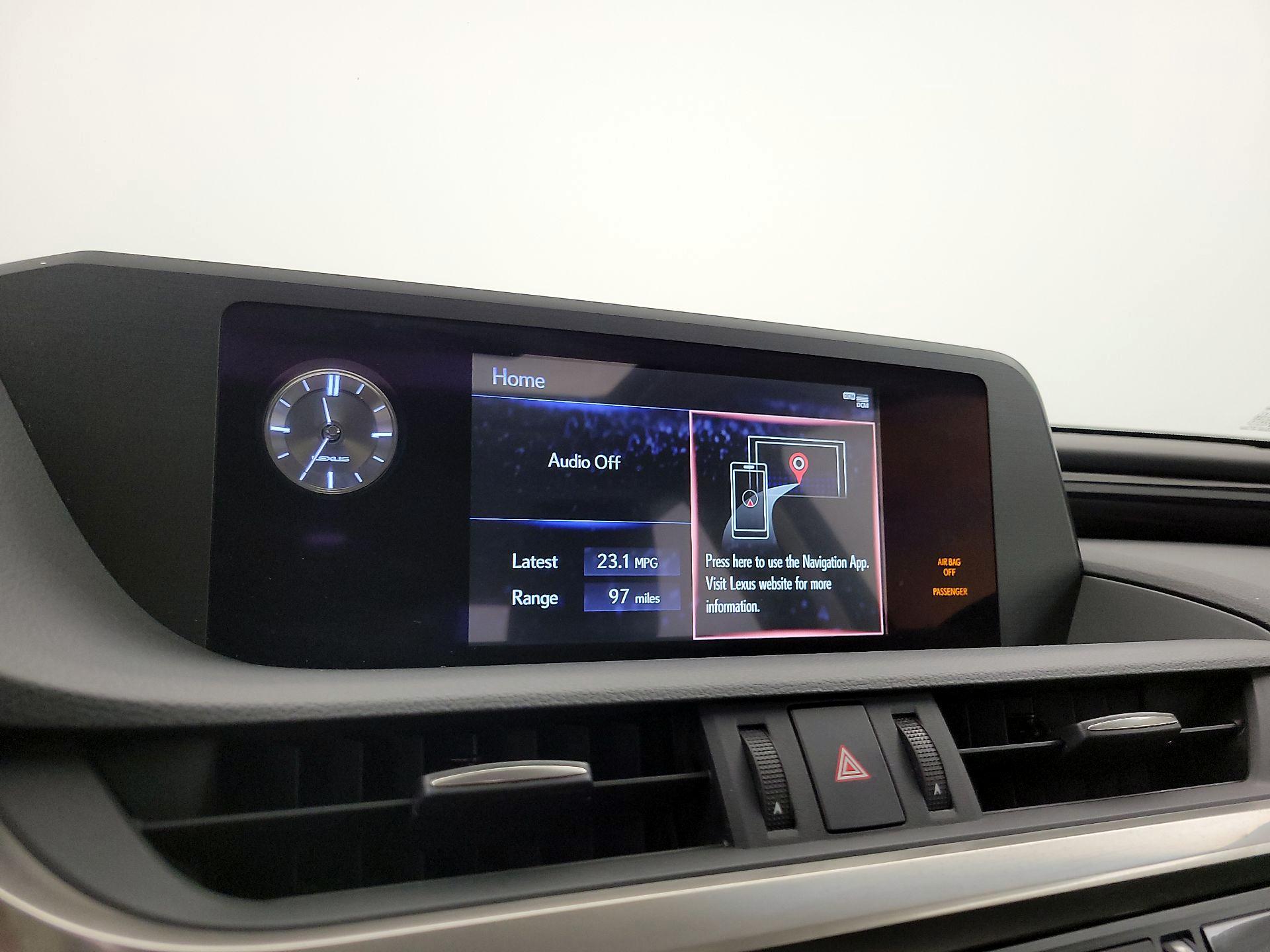 Thumbnail: 2020 Lexus ES - 15