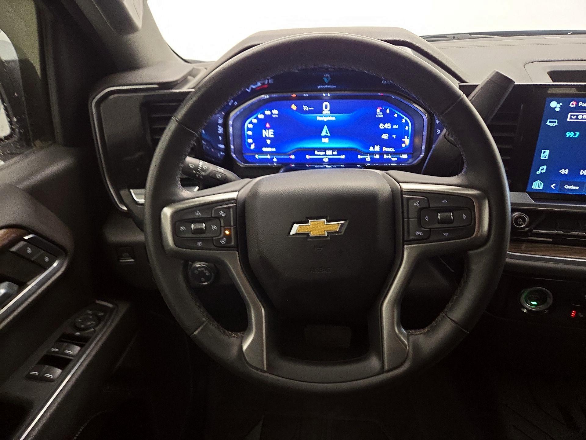 Thumbnail: 2023 Chevrolet Silverado 1500 - 10