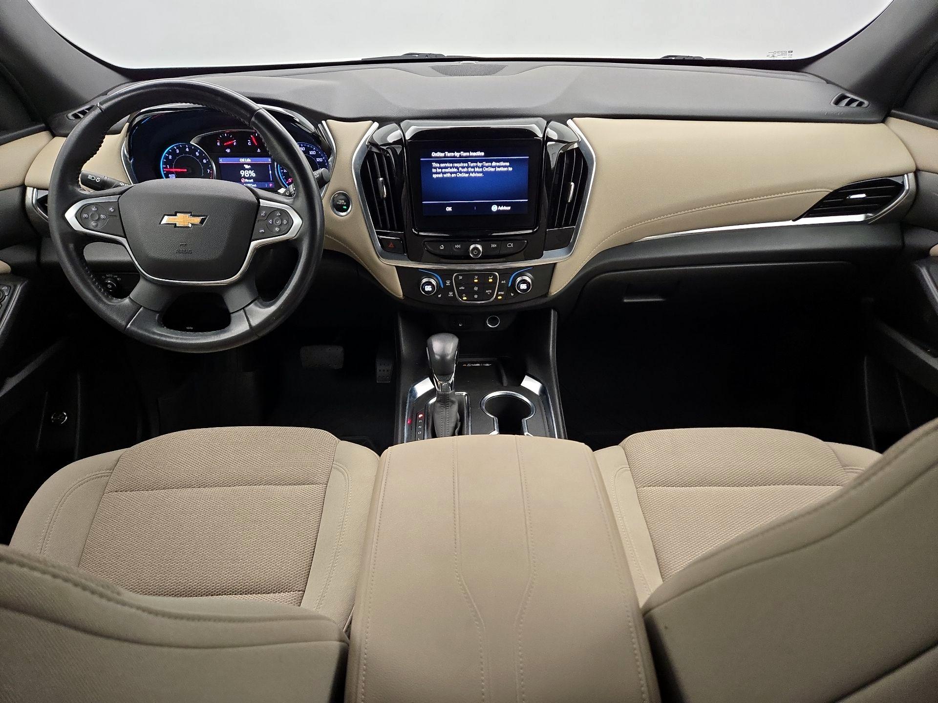 Thumbnail: 2022 Chevrolet Traverse - 9