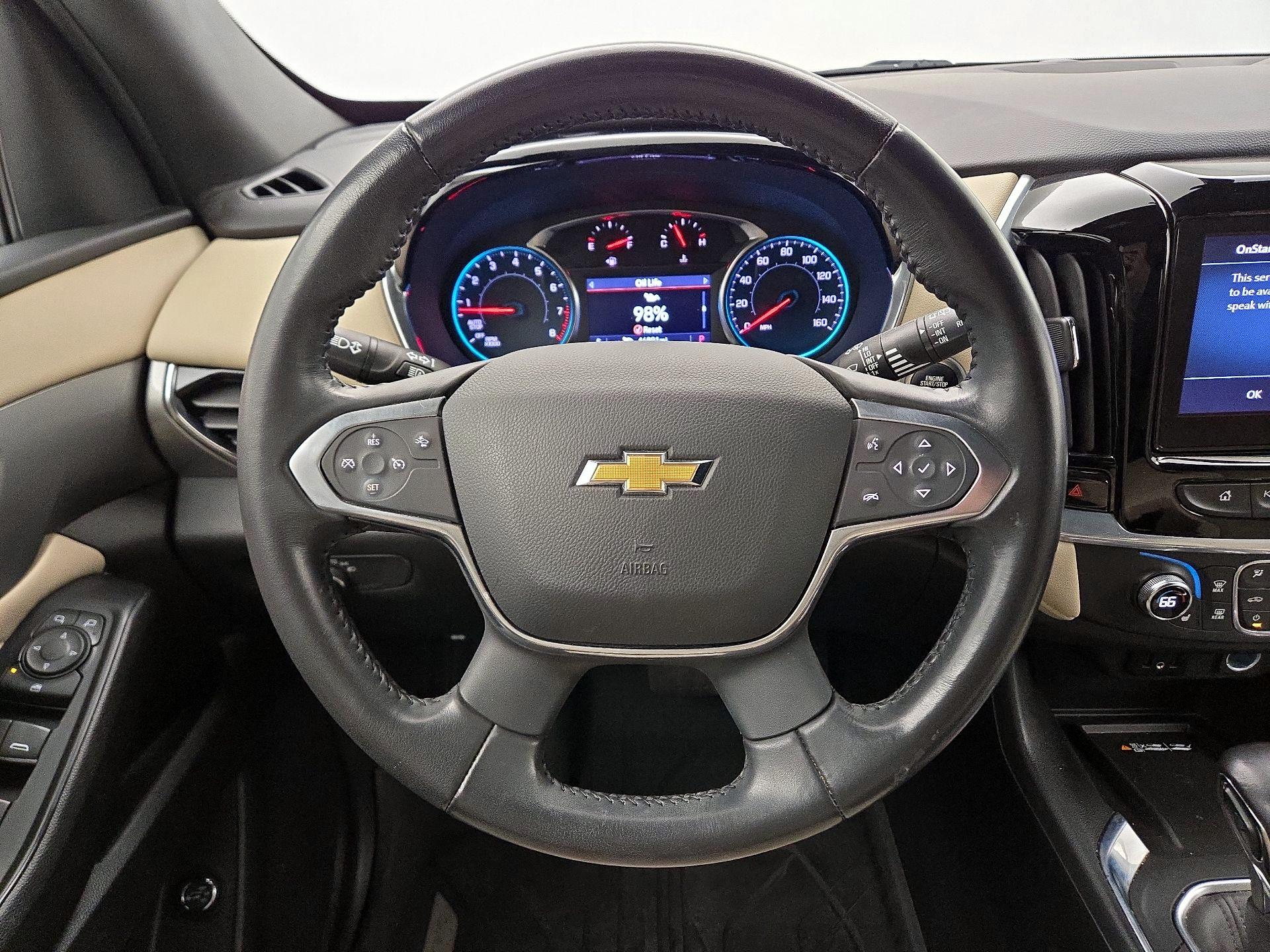 Thumbnail: 2022 Chevrolet Traverse - 10