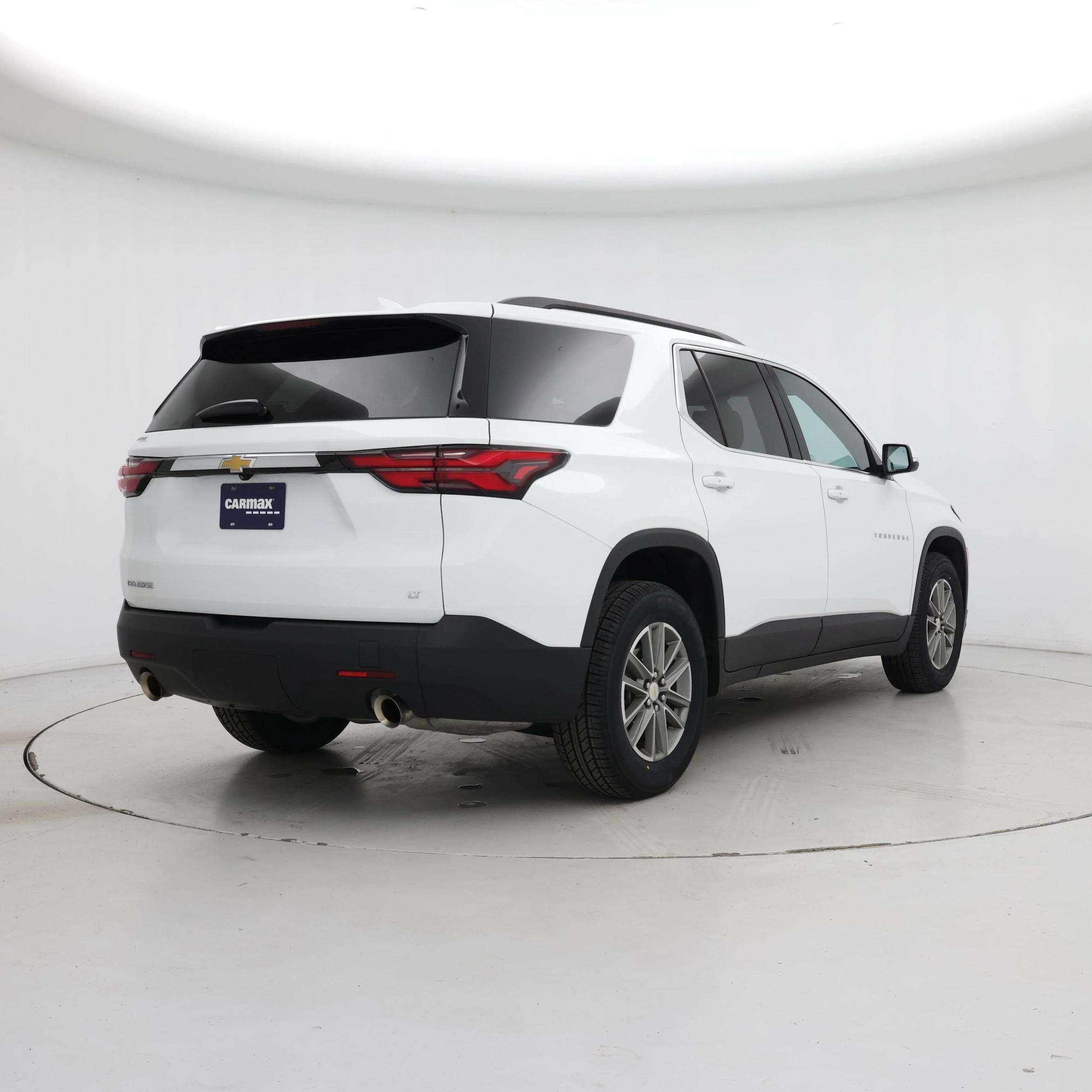 Thumbnail: 2022 Chevrolet Traverse - 8