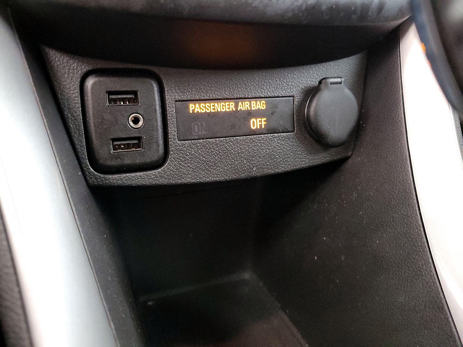 Thumbnail: 2022 Chevrolet Trax - 18