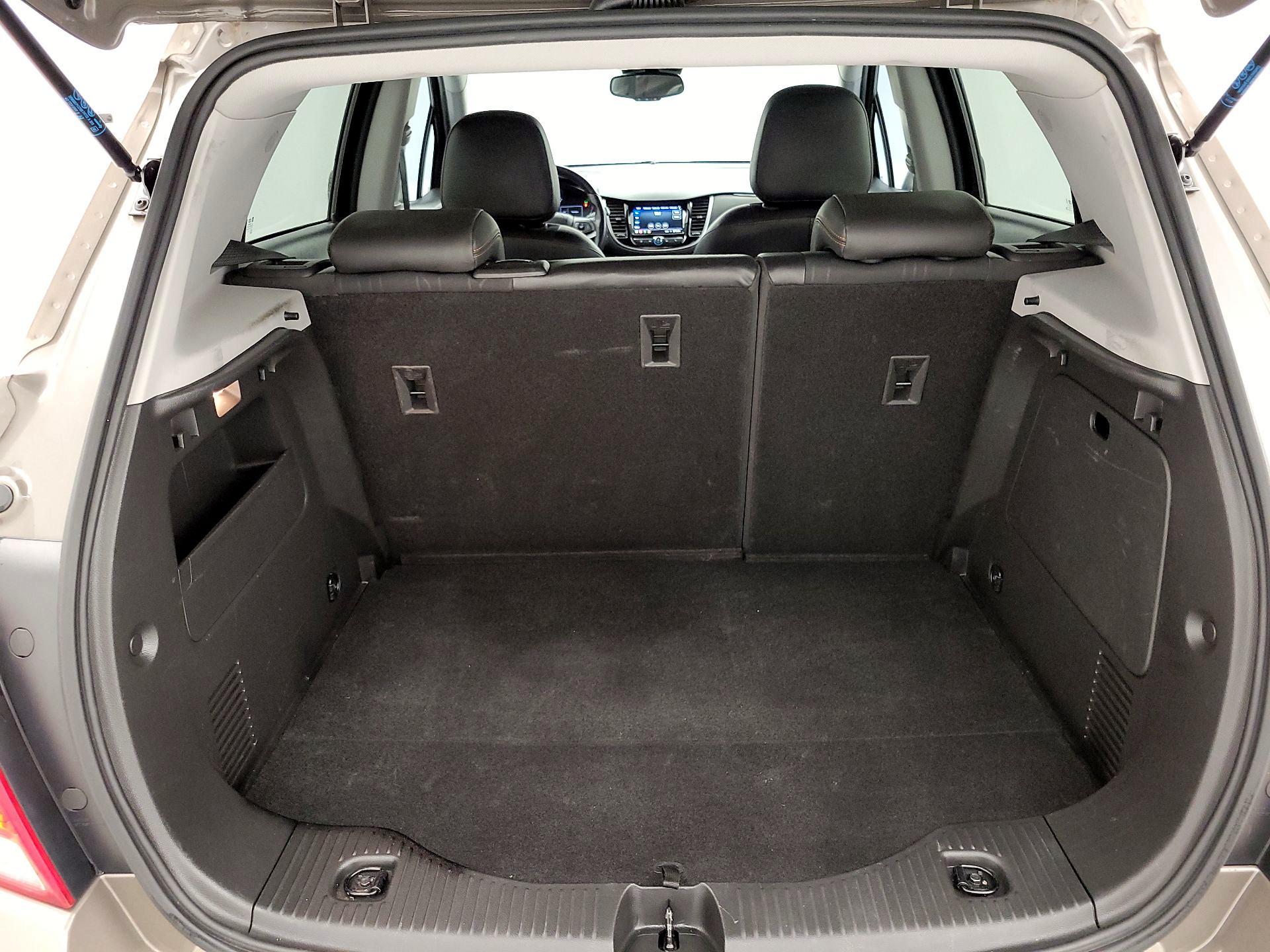 Thumbnail: 2022 Chevrolet Trax - 20