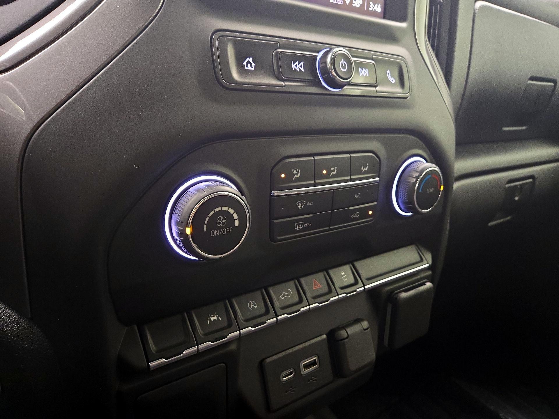 Thumbnail: 2022 Chevrolet Silverado 1500 - 16