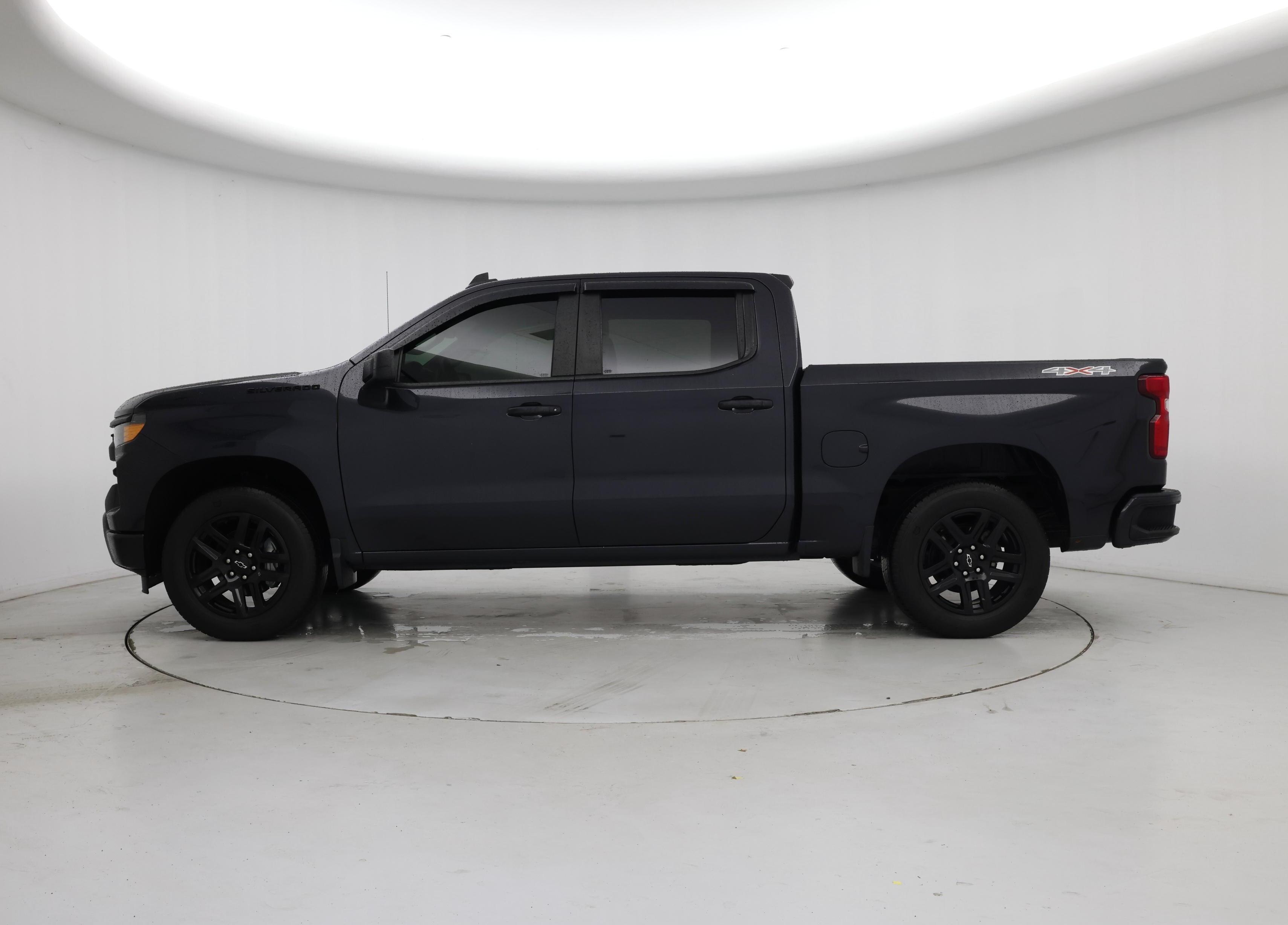 Thumbnail: 2022 Chevrolet Silverado 1500 - 3