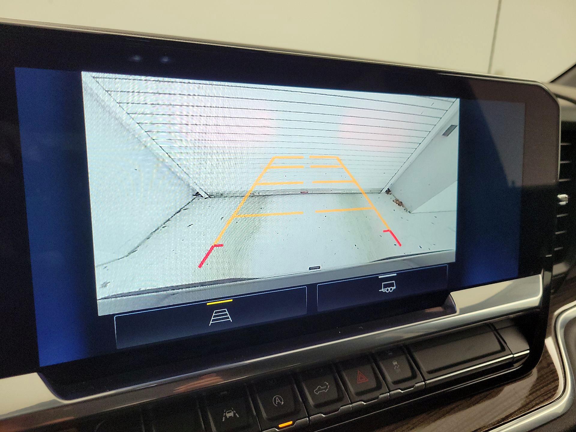 Thumbnail: 2022 Chevrolet Silverado 1500 - 14