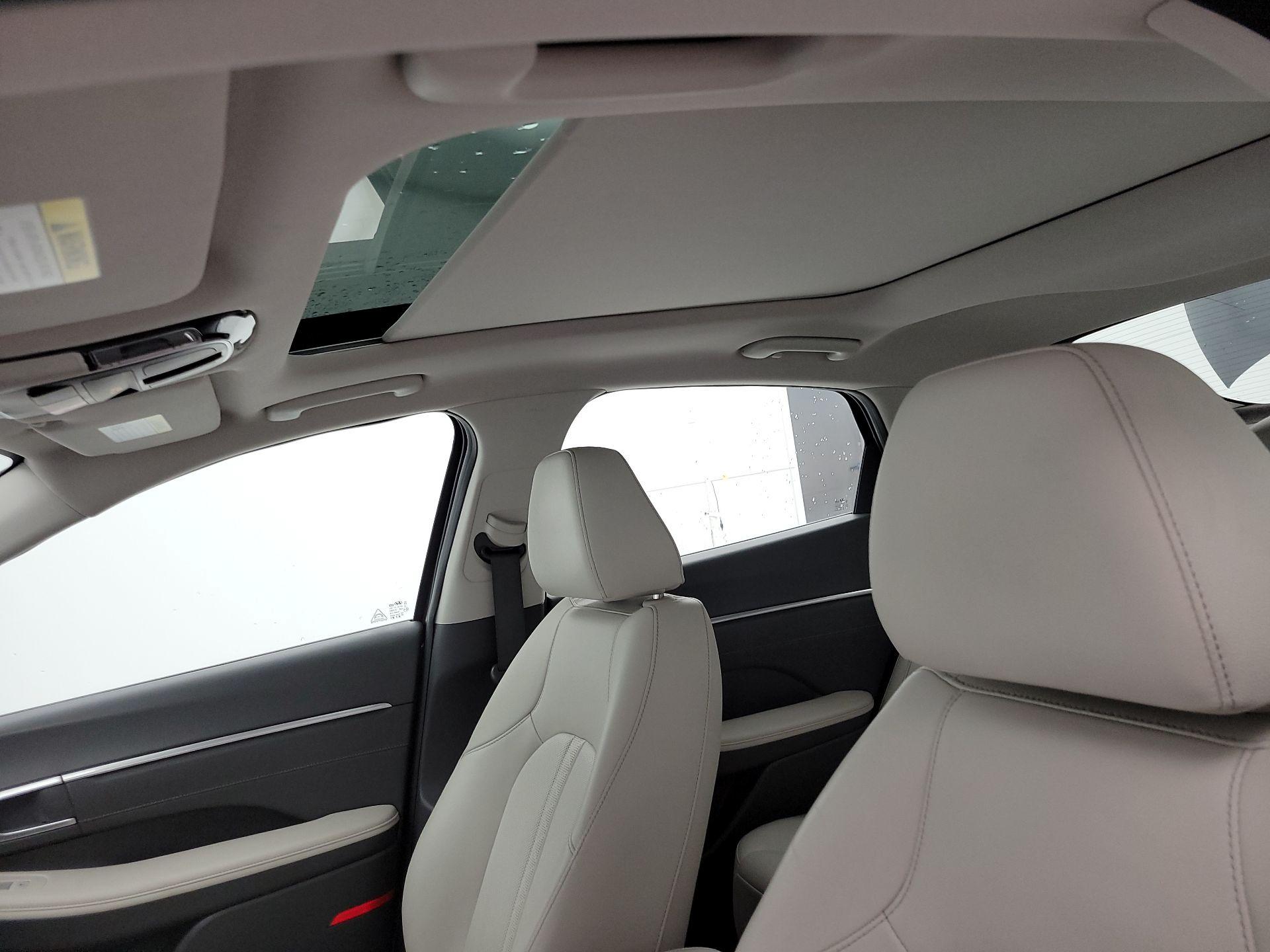 Thumbnail: 2022 Hyundai Sonata - 20