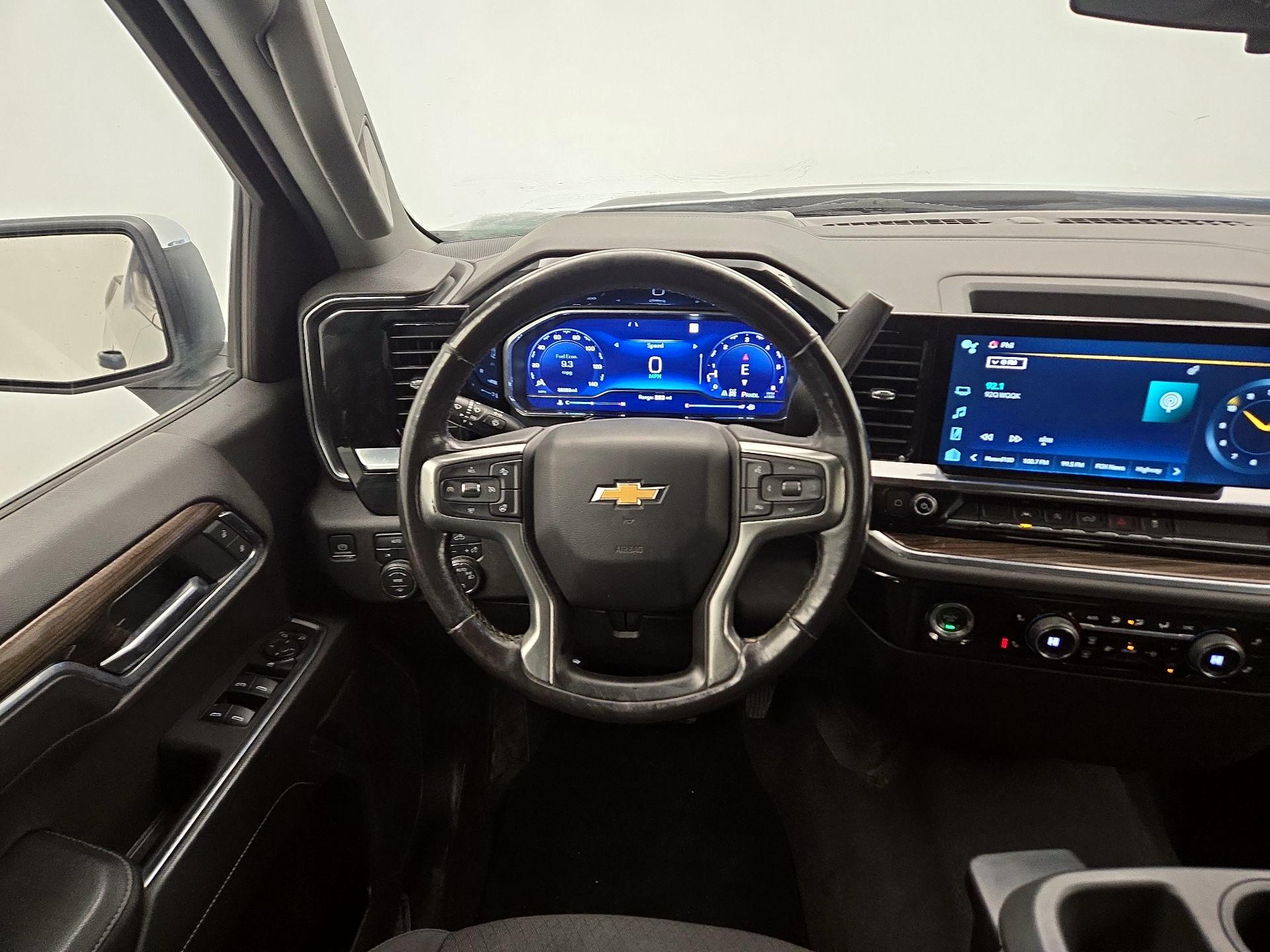 Thumbnail: 2022 Chevrolet Silverado 1500 - 10