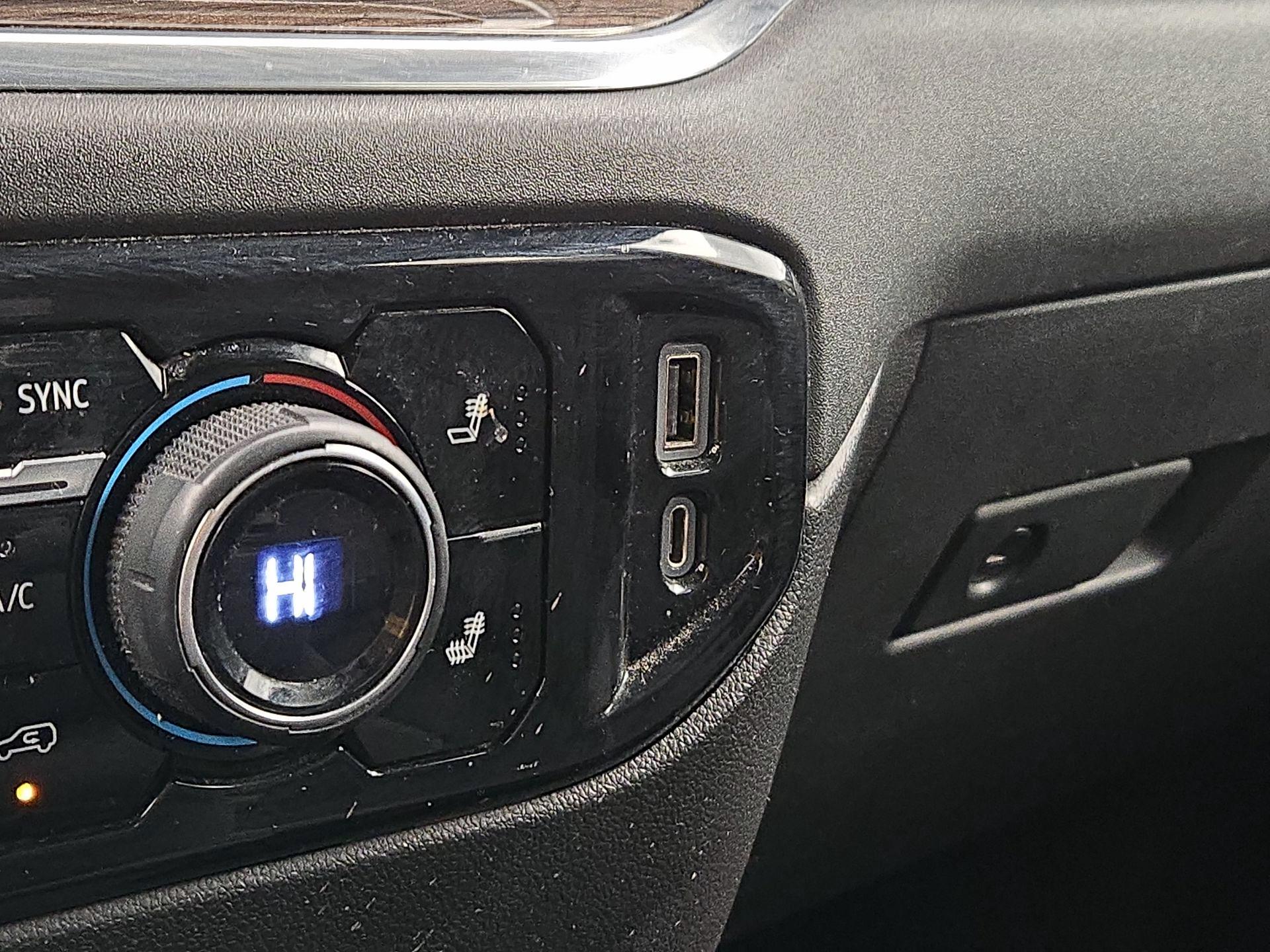 Thumbnail: 2022 Chevrolet Silverado 1500 - 18