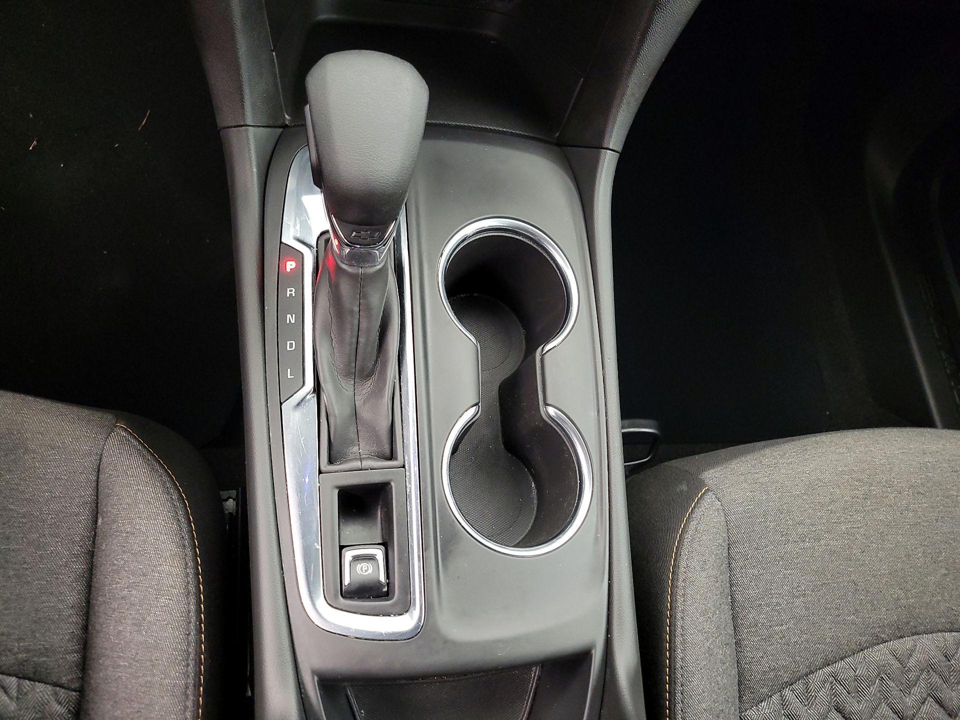 Thumbnail: 2023 Chevrolet Equinox - 18