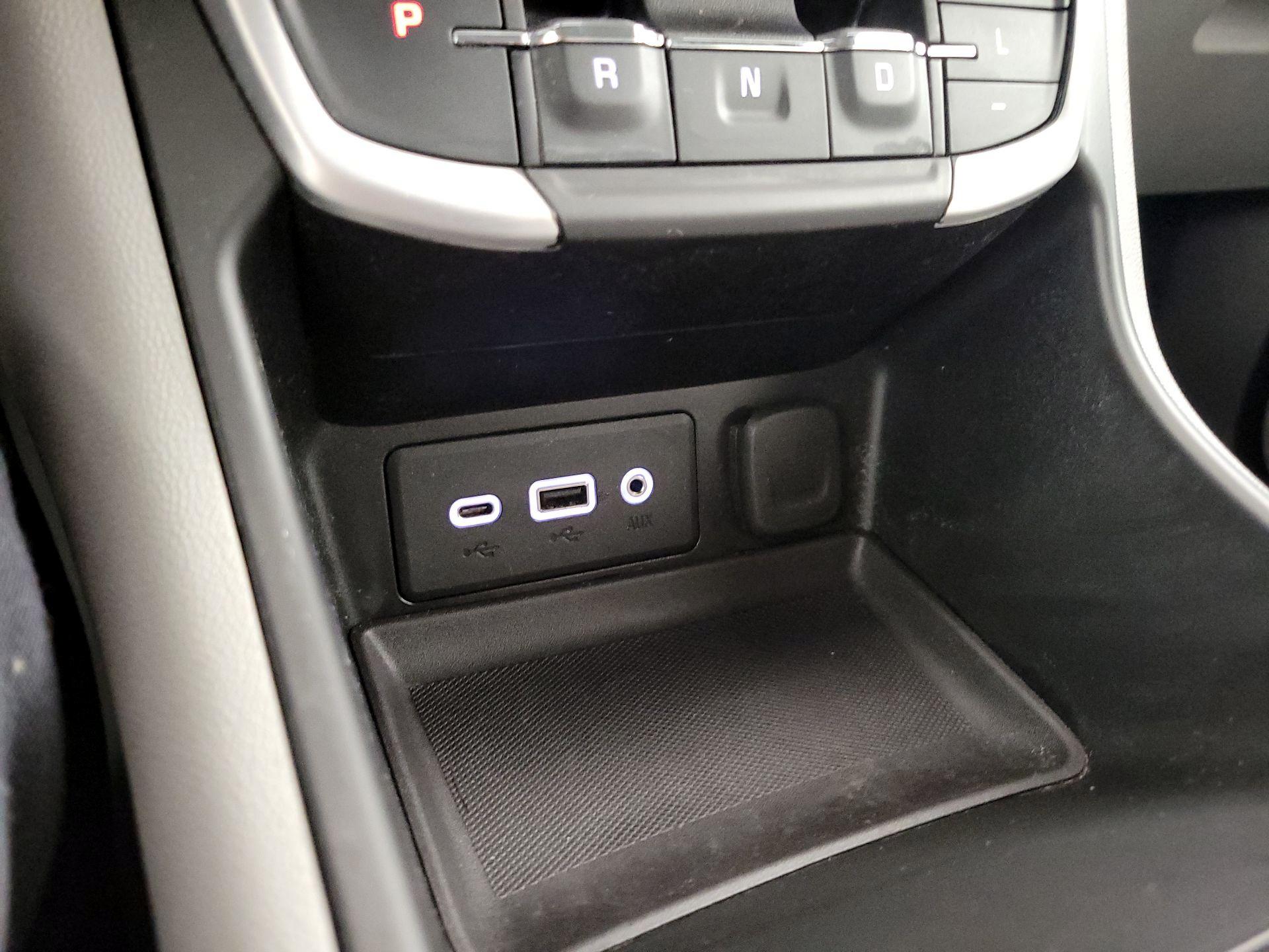 Thumbnail: 2023 GMC Terrain - 18