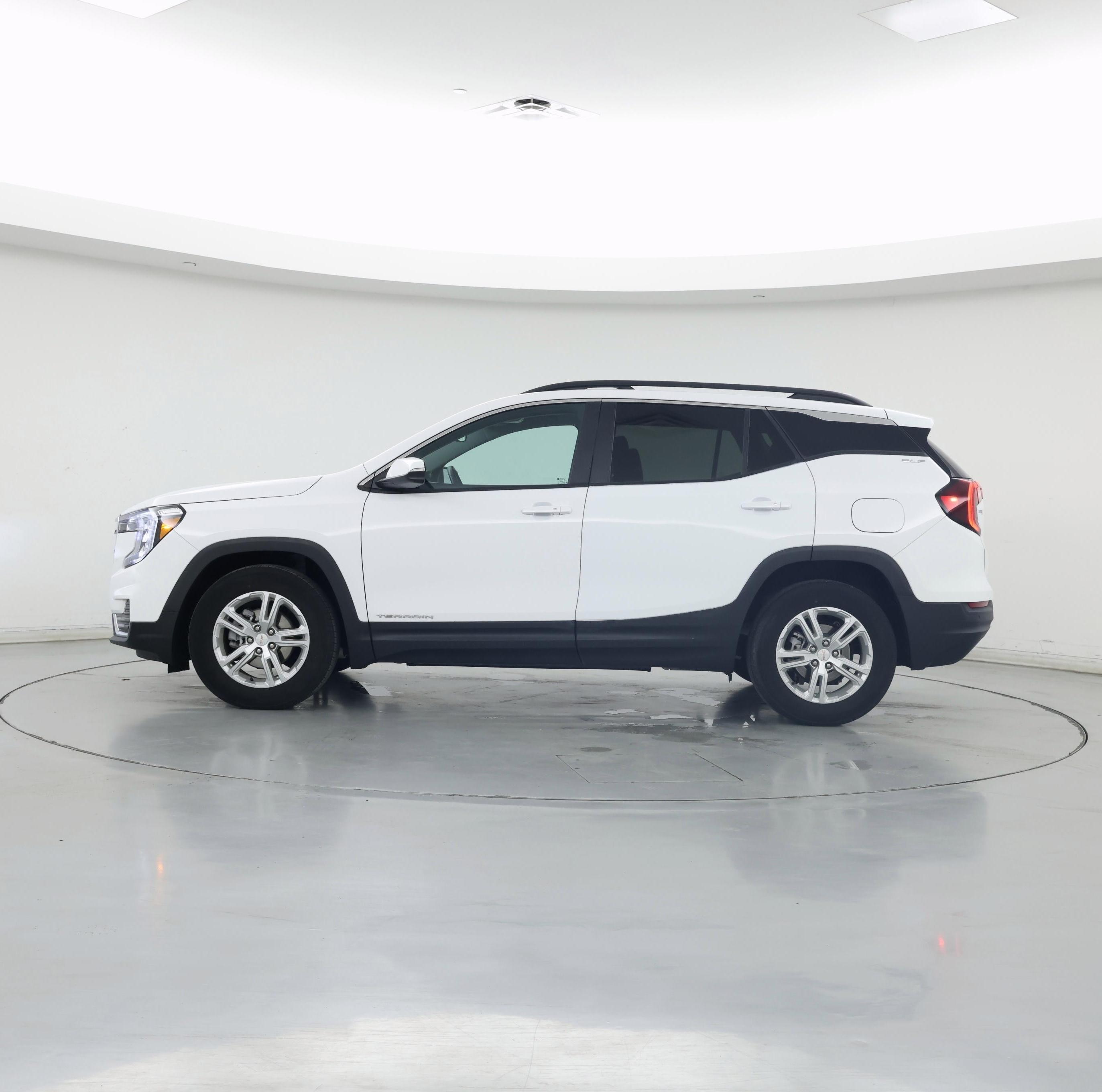 Thumbnail: 2023 GMC Terrain - 3