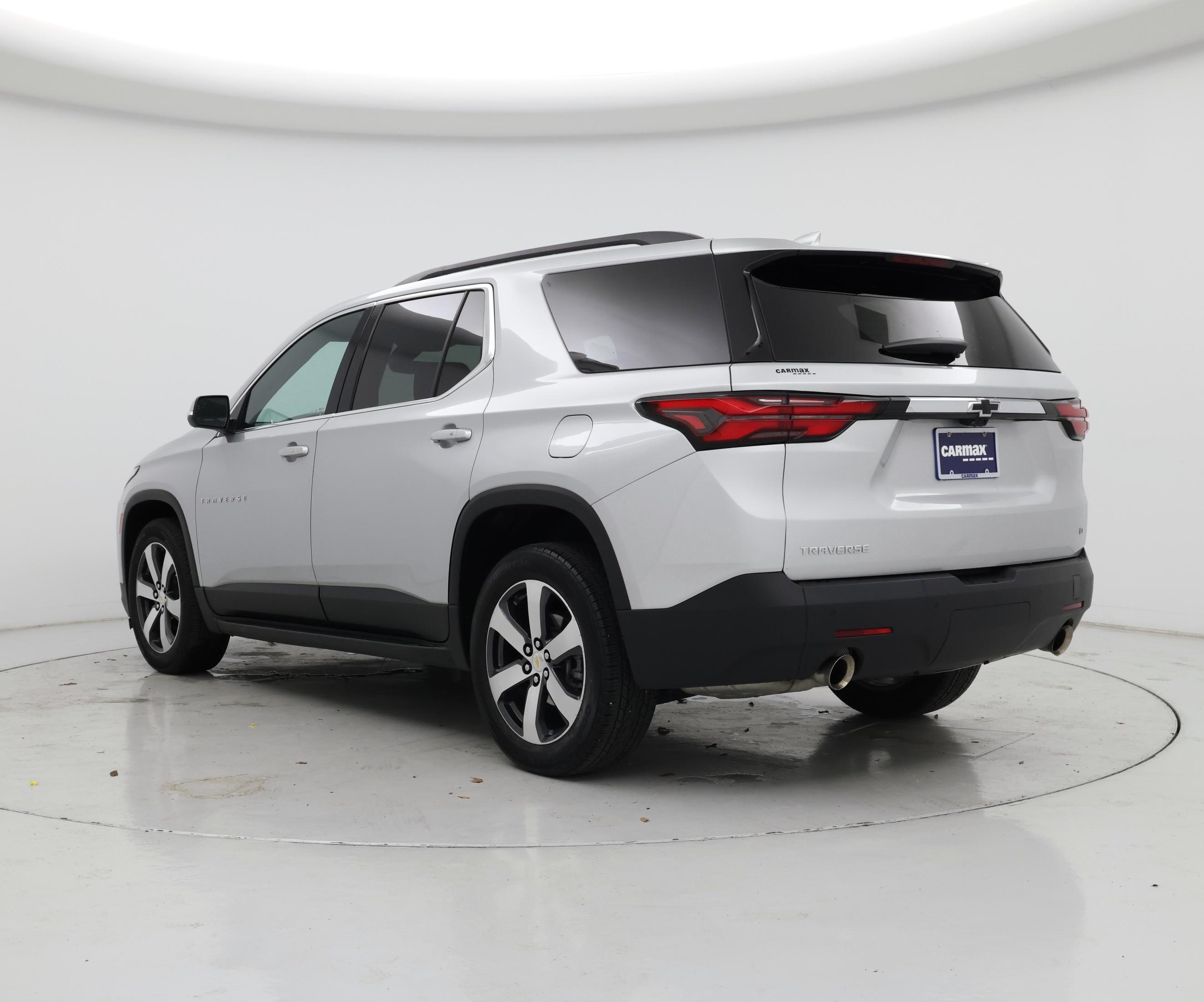 Thumbnail: 2022 Chevrolet Traverse - 2