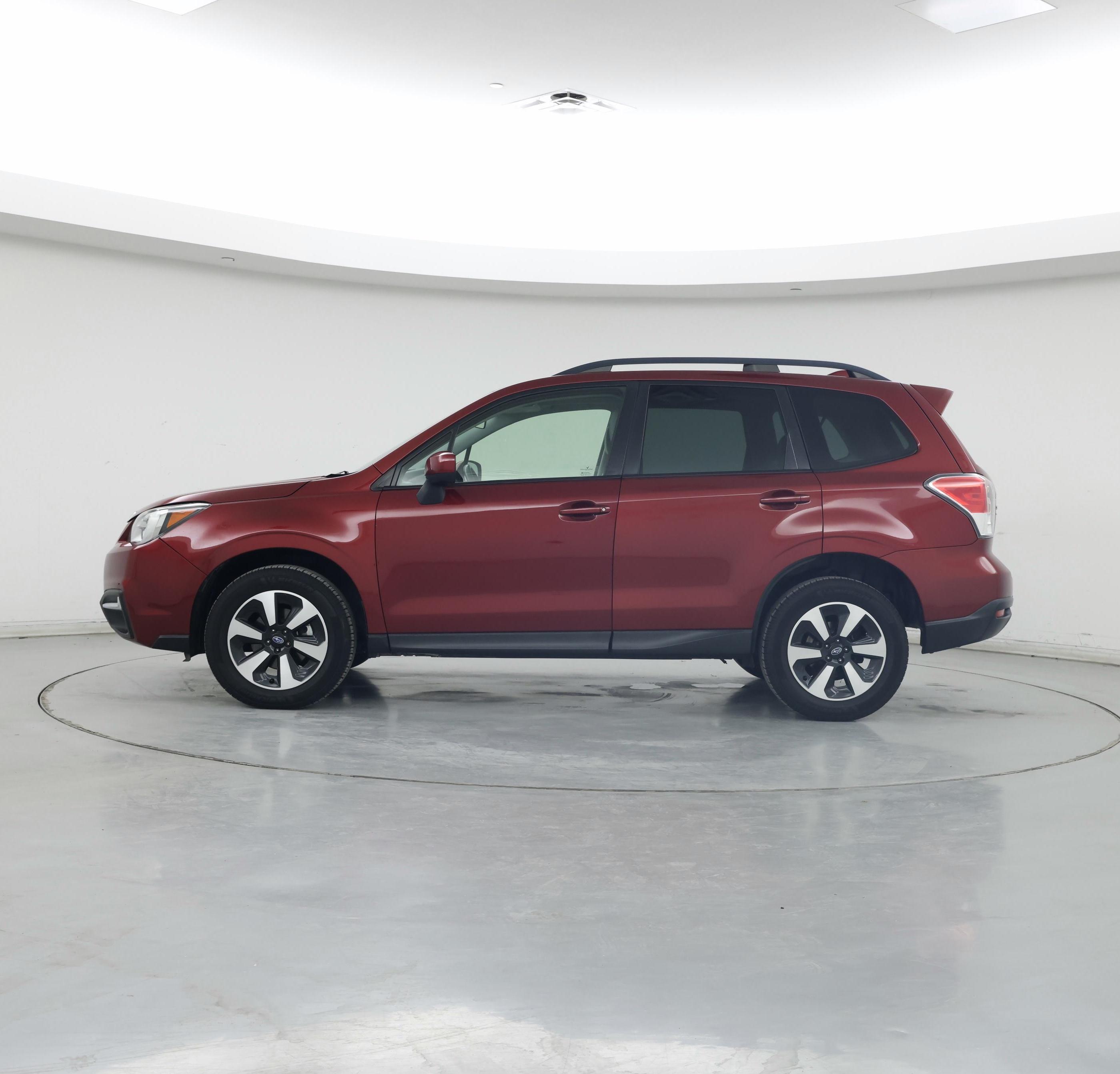 Thumbnail: 2018 Subaru Forester - 3