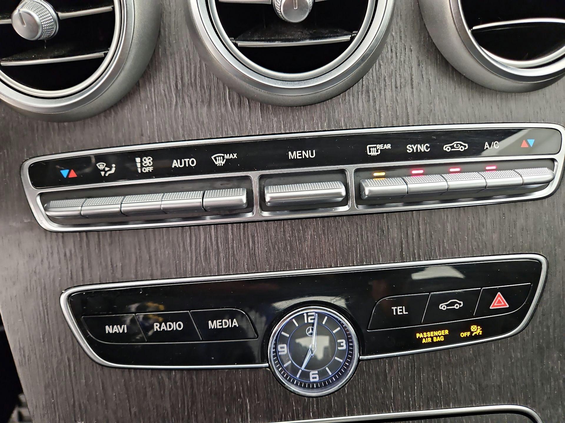 Thumbnail: 2019 Mercedes-Benz C-Class - 17