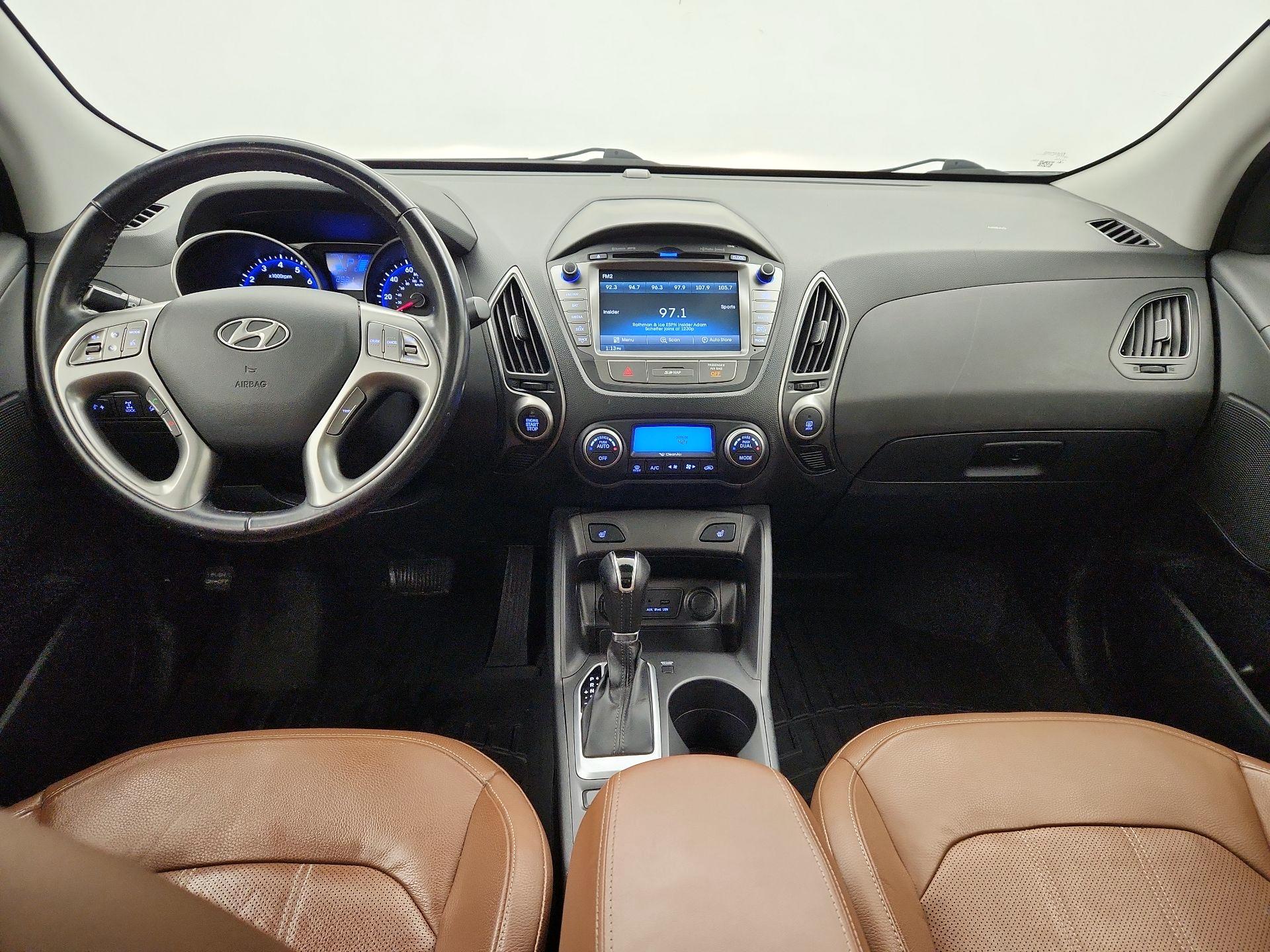 Thumbnail: 2015 Hyundai Tucson - 9
