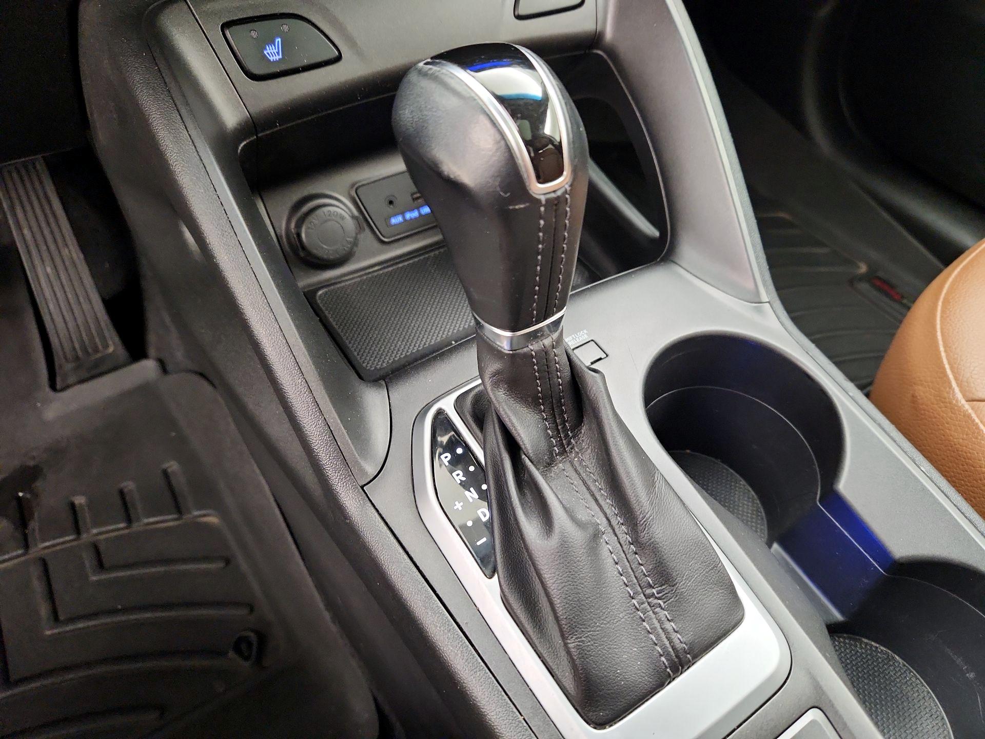 Thumbnail: 2015 Hyundai Tucson - 18