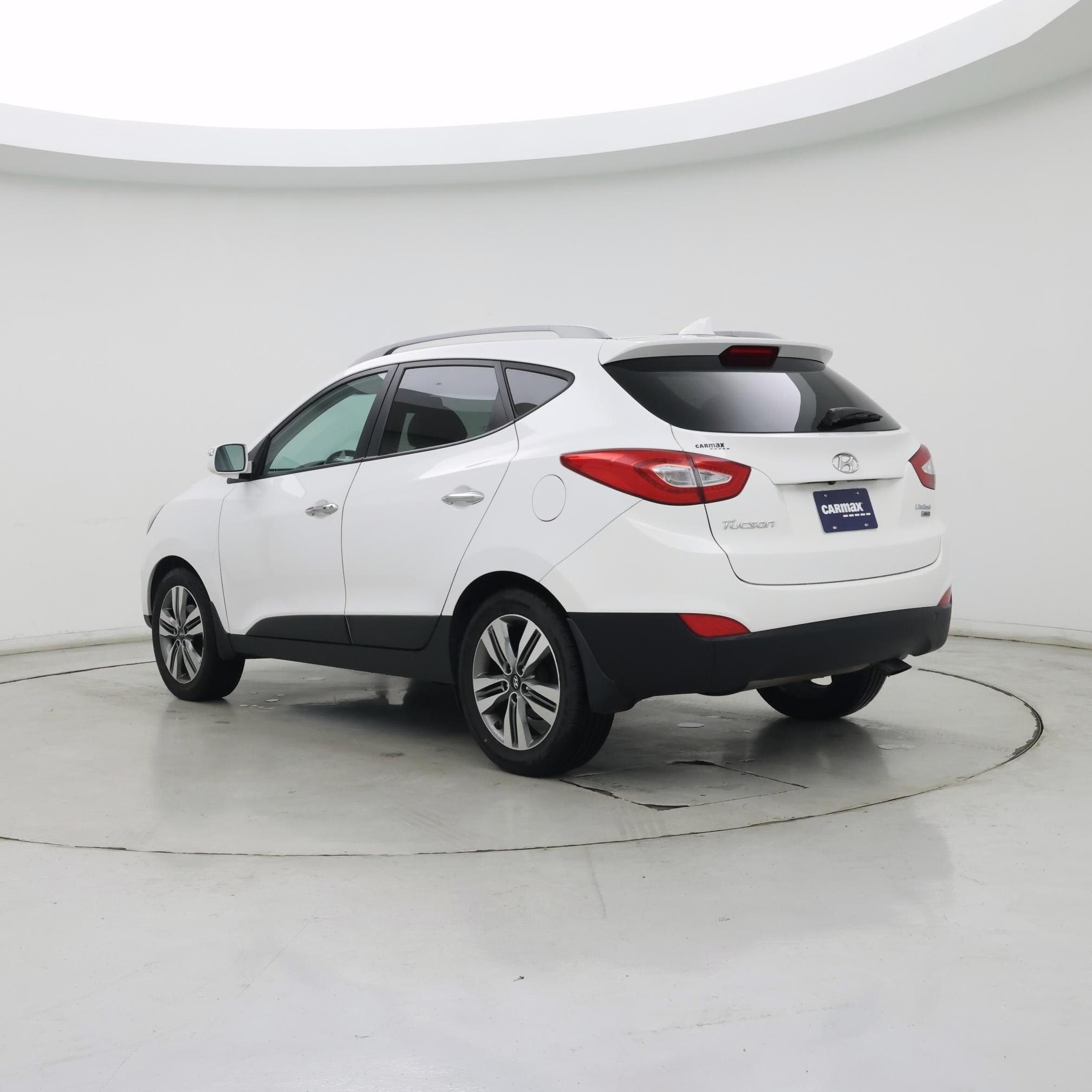 Thumbnail: 2015 Hyundai Tucson - 2