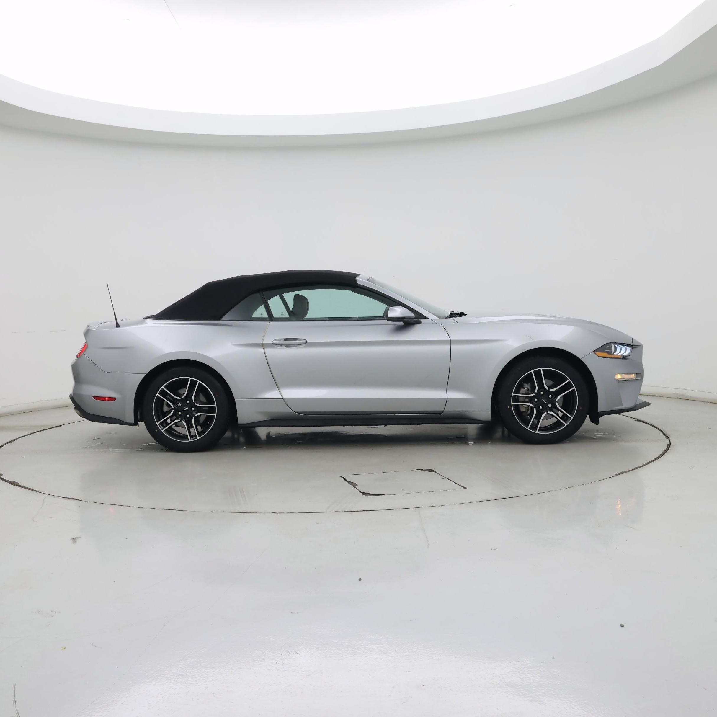 Thumbnail: 2020 Ford Mustang - 7