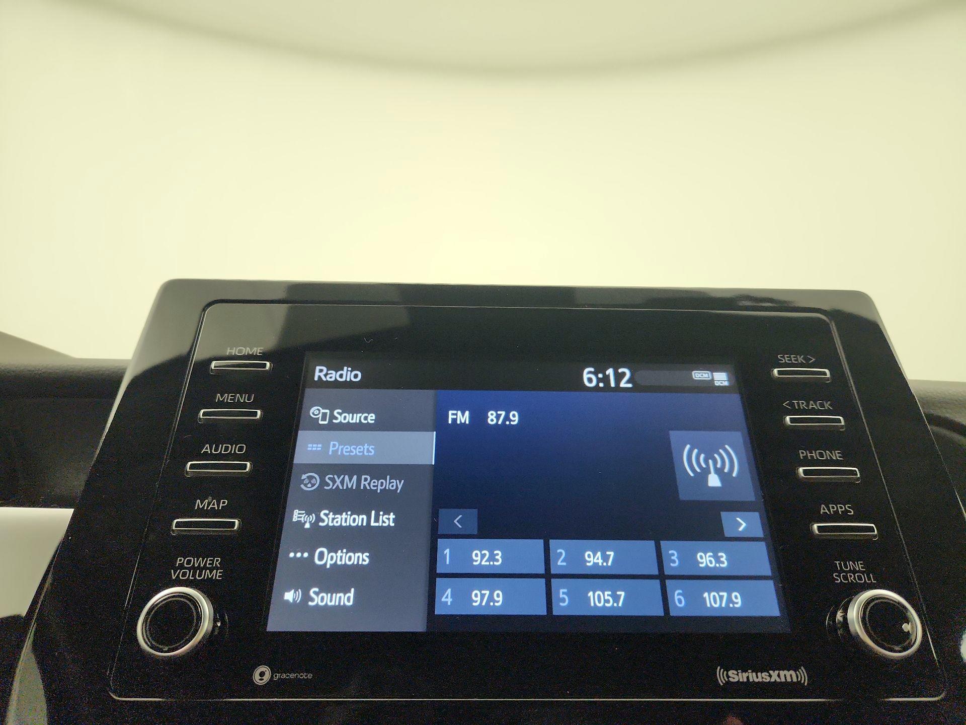 Thumbnail: 2021 Toyota Camry - 15